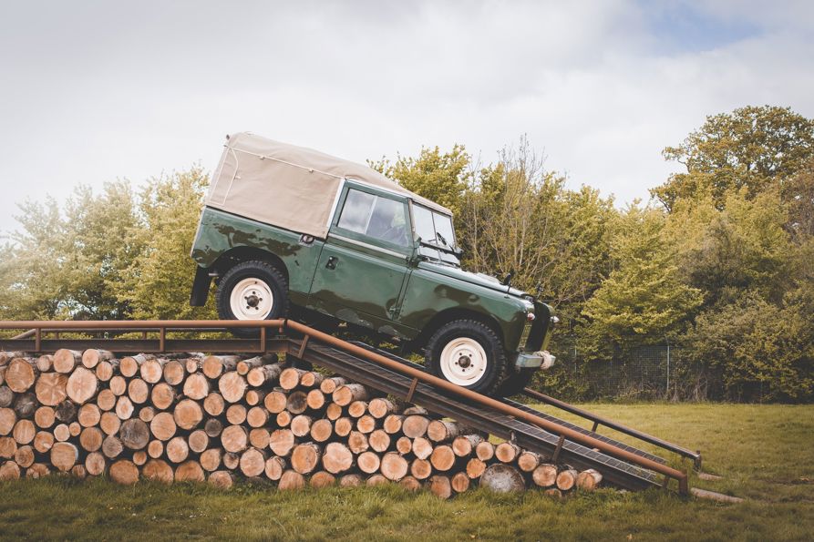 Website-GoodwoodLandrover-24.jpg