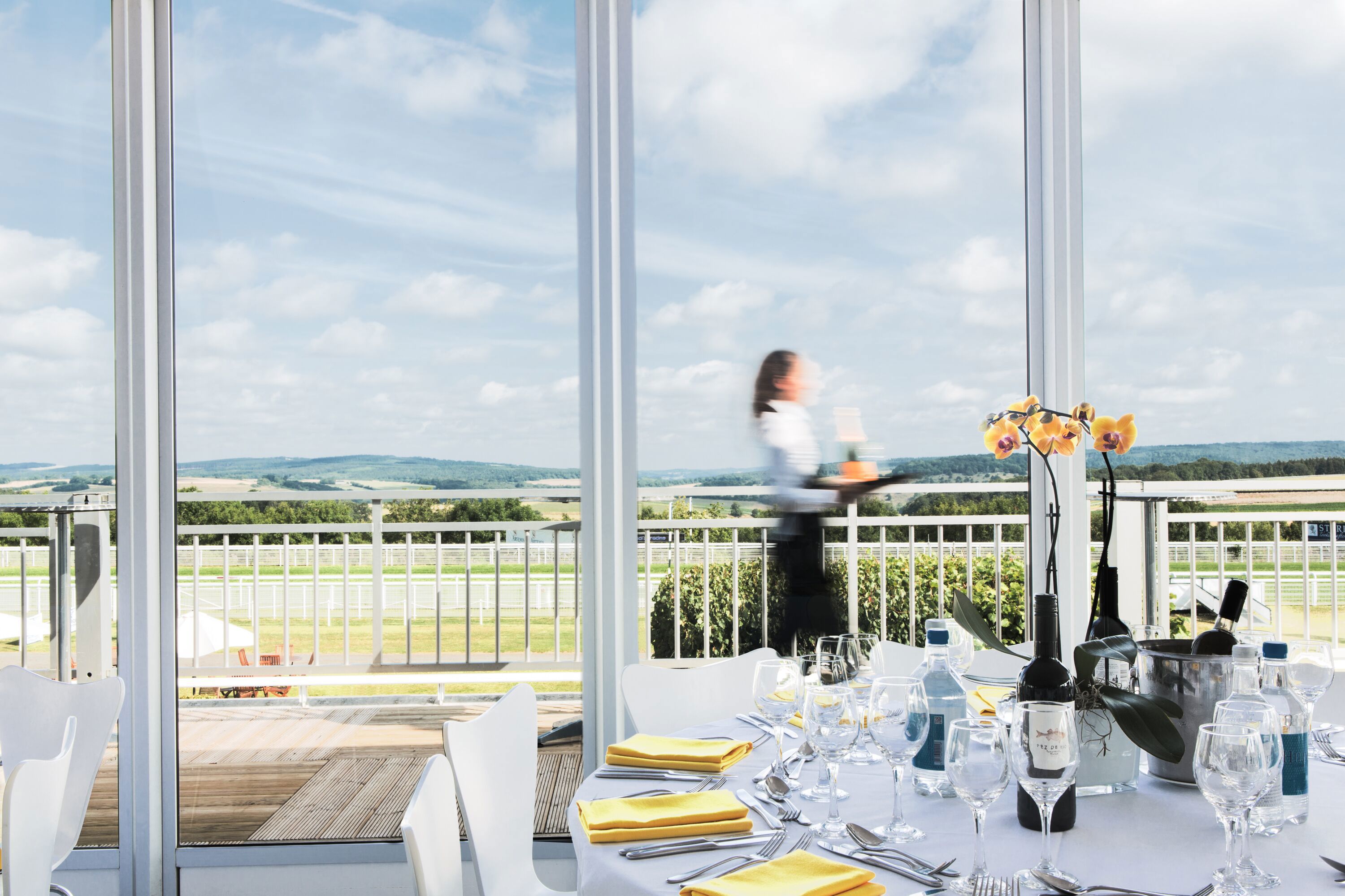 Website-RacecourseHospitality.jpg