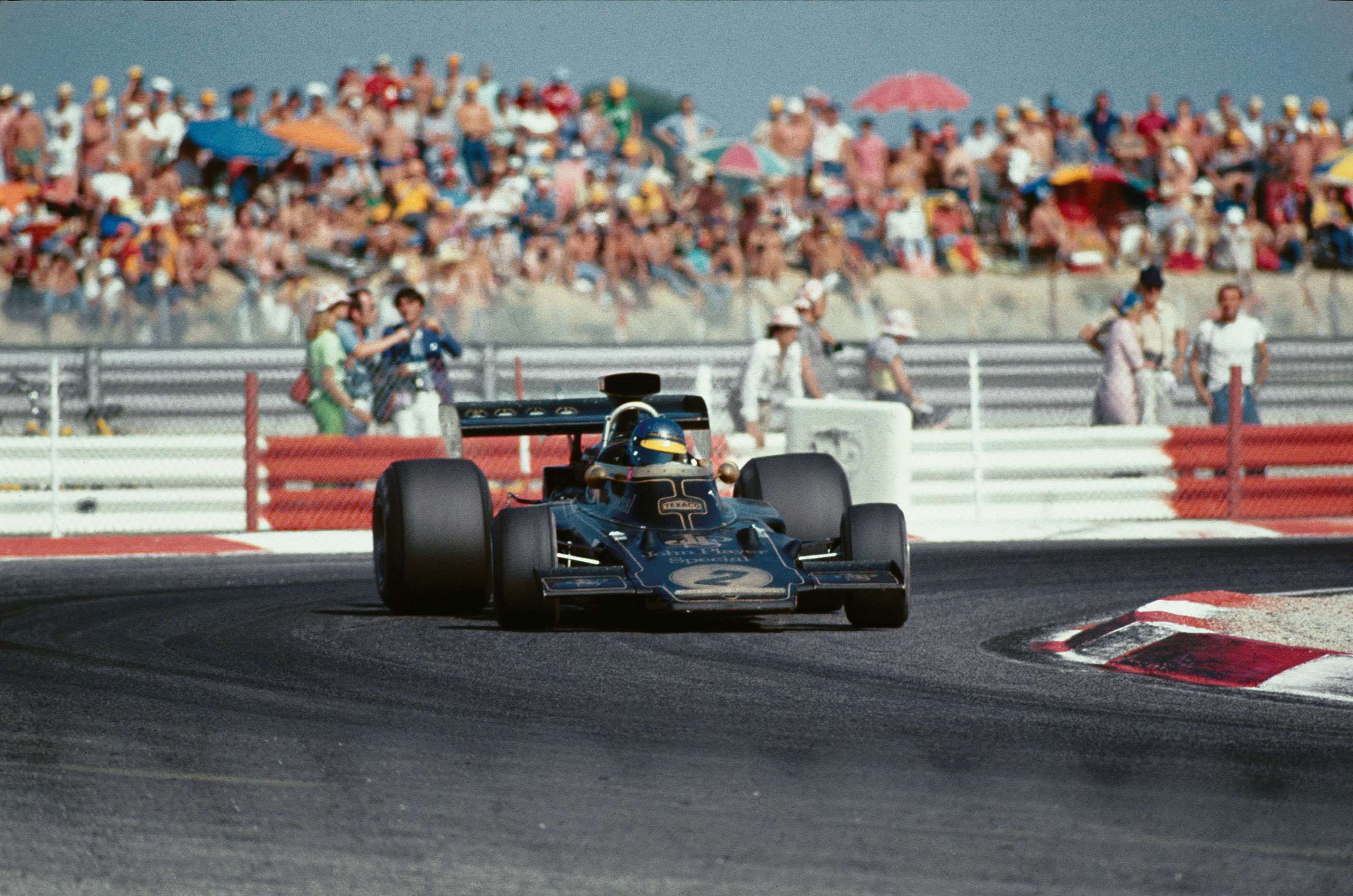 lotus-72-ronnie-peterson-f1-1973-france-lat-motorsport-images-goodwood-24012020.jpg