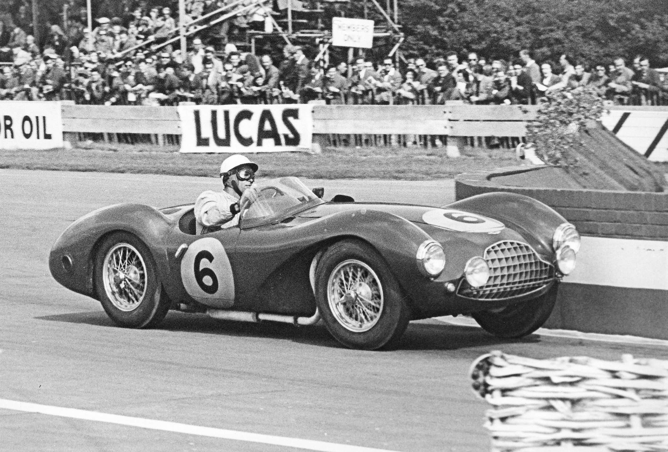 gpl-1953-goodwood-9-hour-collins---aston-martin.-2.jpeg08111602.jpg