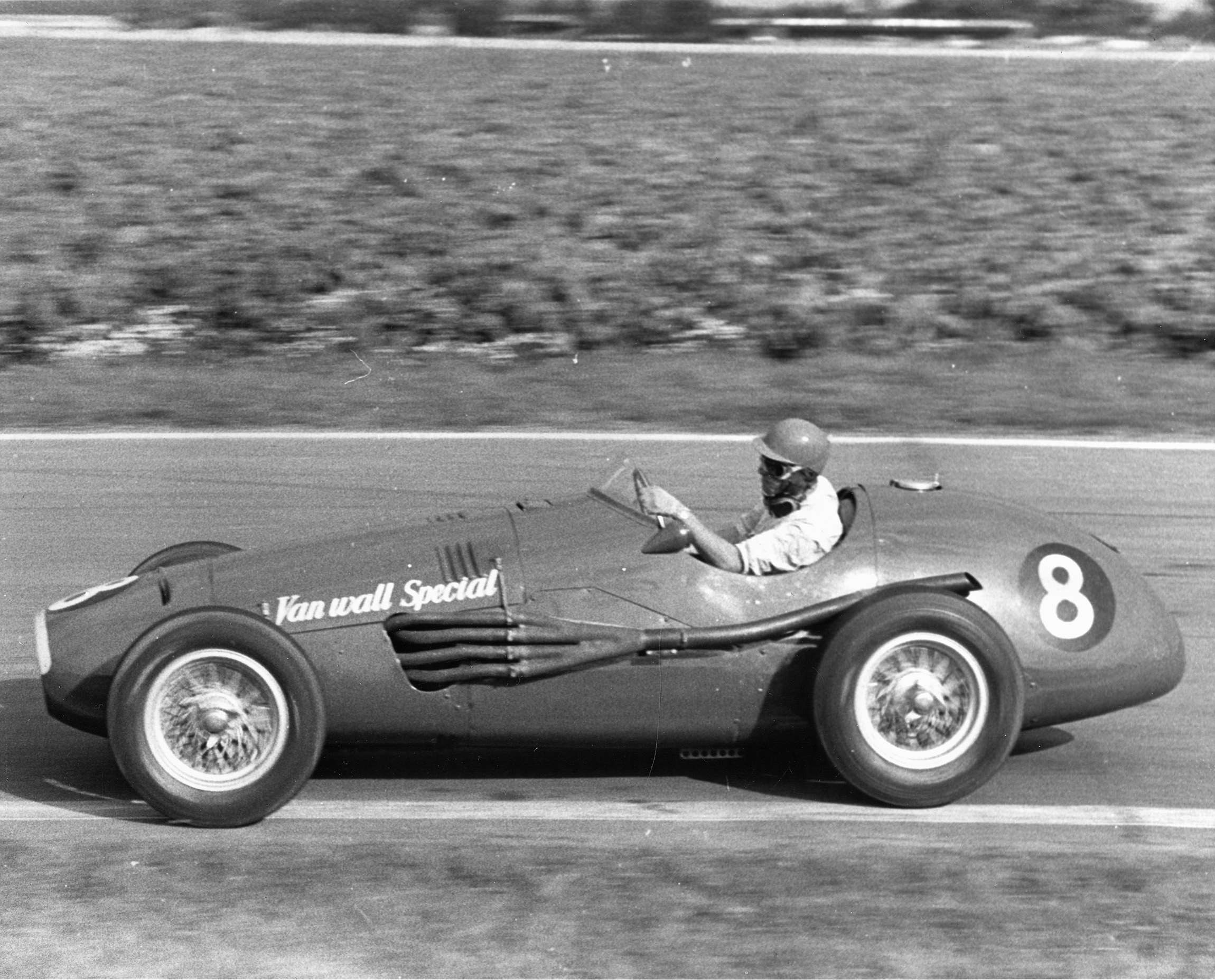 Peter Collins in Tony Vandervell’s Formula 1 ‘Vanwall Special’ - Goodwood, 1955