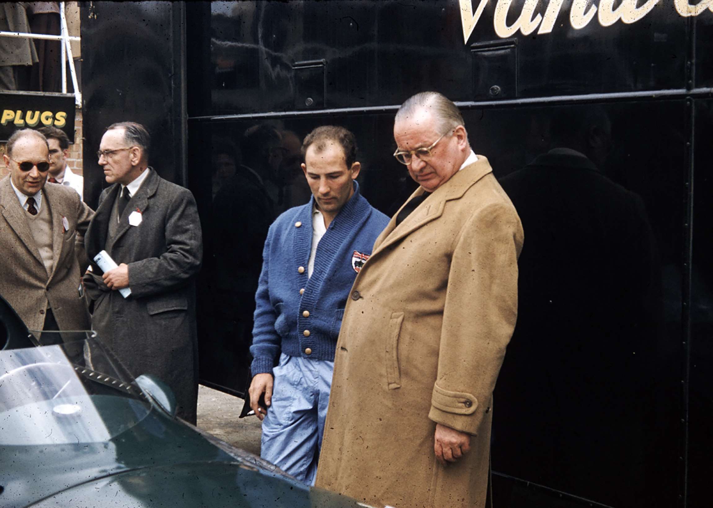 1956 - Stirling Moss with ‘GAV’ before Moss won the 1956 International Trophy race on the debut of the new ‘teardrop’ Vanwall…