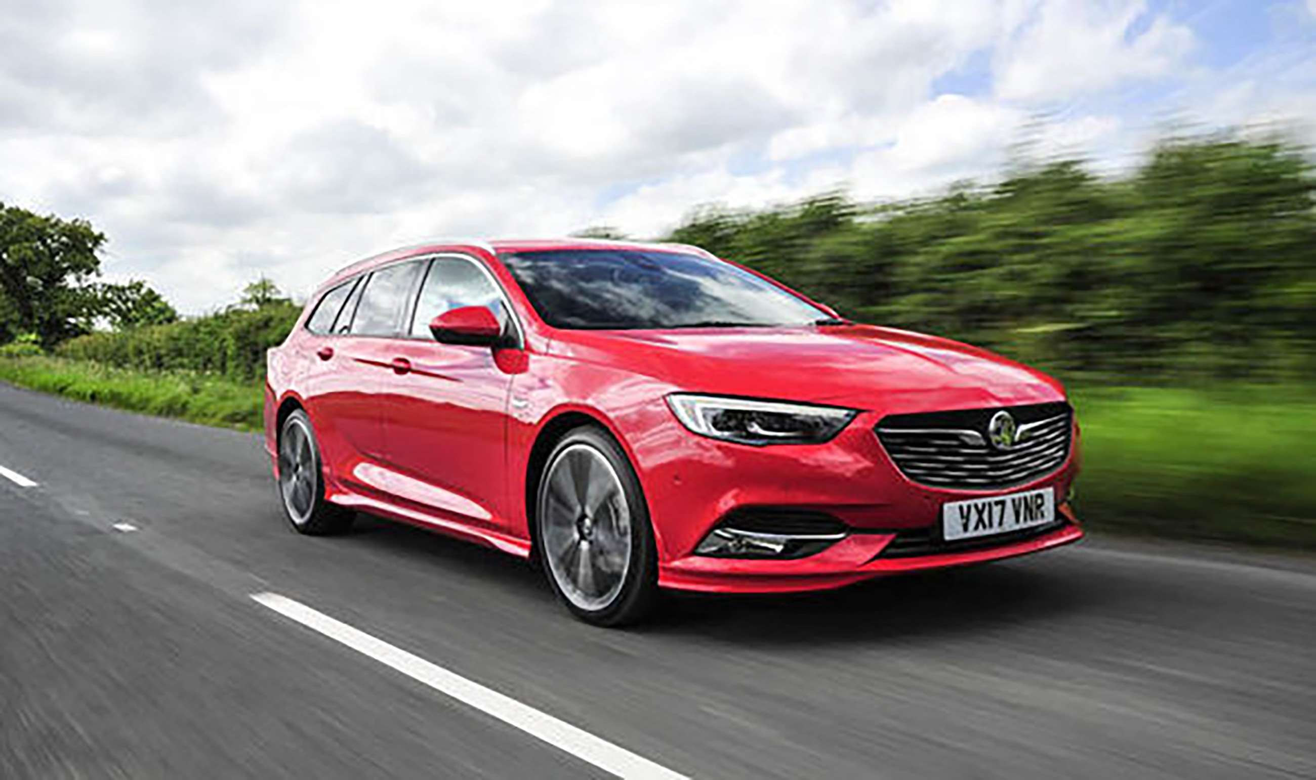 vauxhall-insignia-sports-tourer_2704201801.jpg