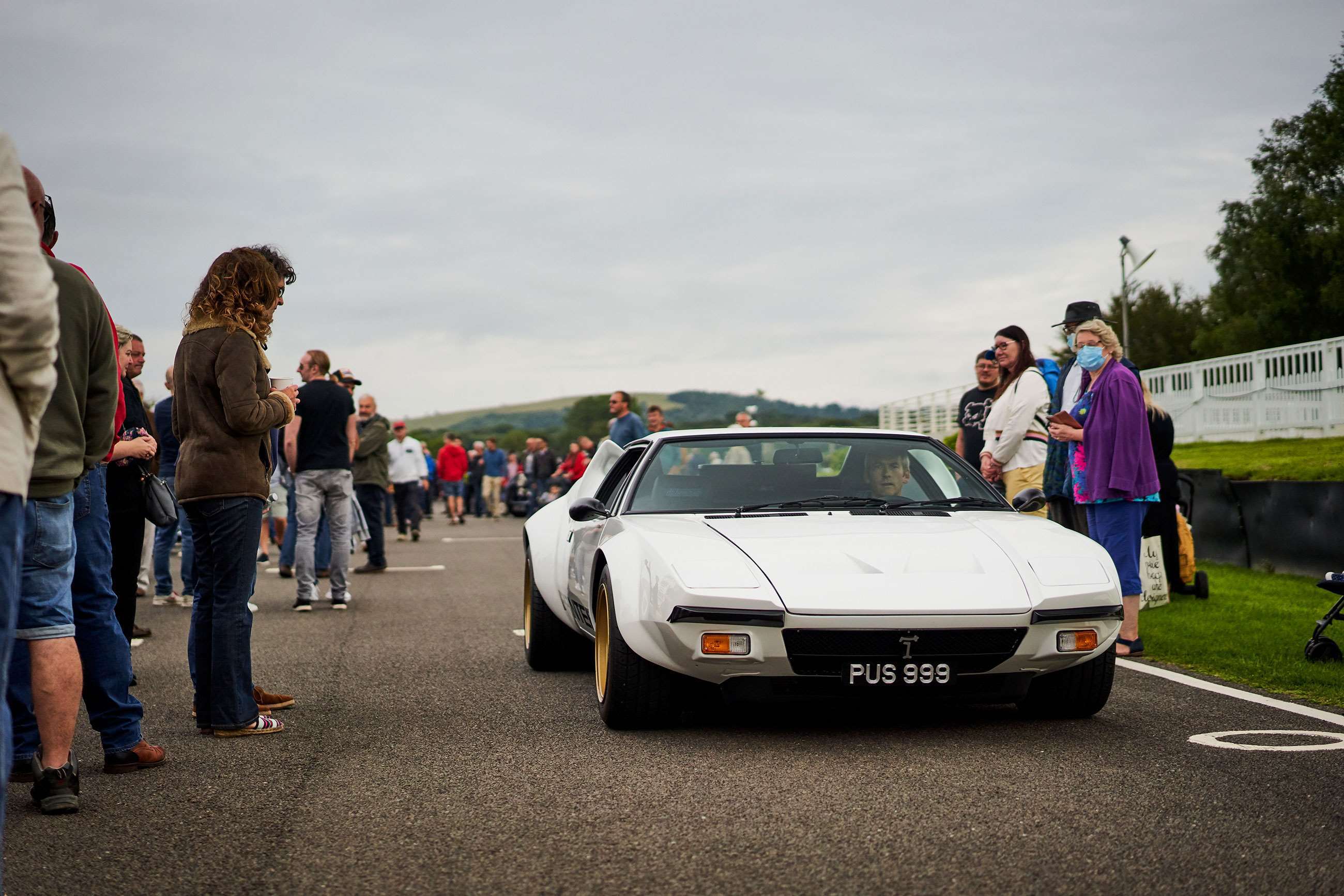 breakfast-club-2021-classic-car-sunday-de-tomaso-pantera-james-lynch-goodwood-02082021.jpg