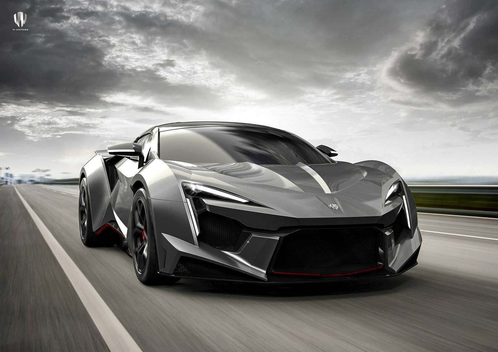 fenyr-supersport-2.jpg