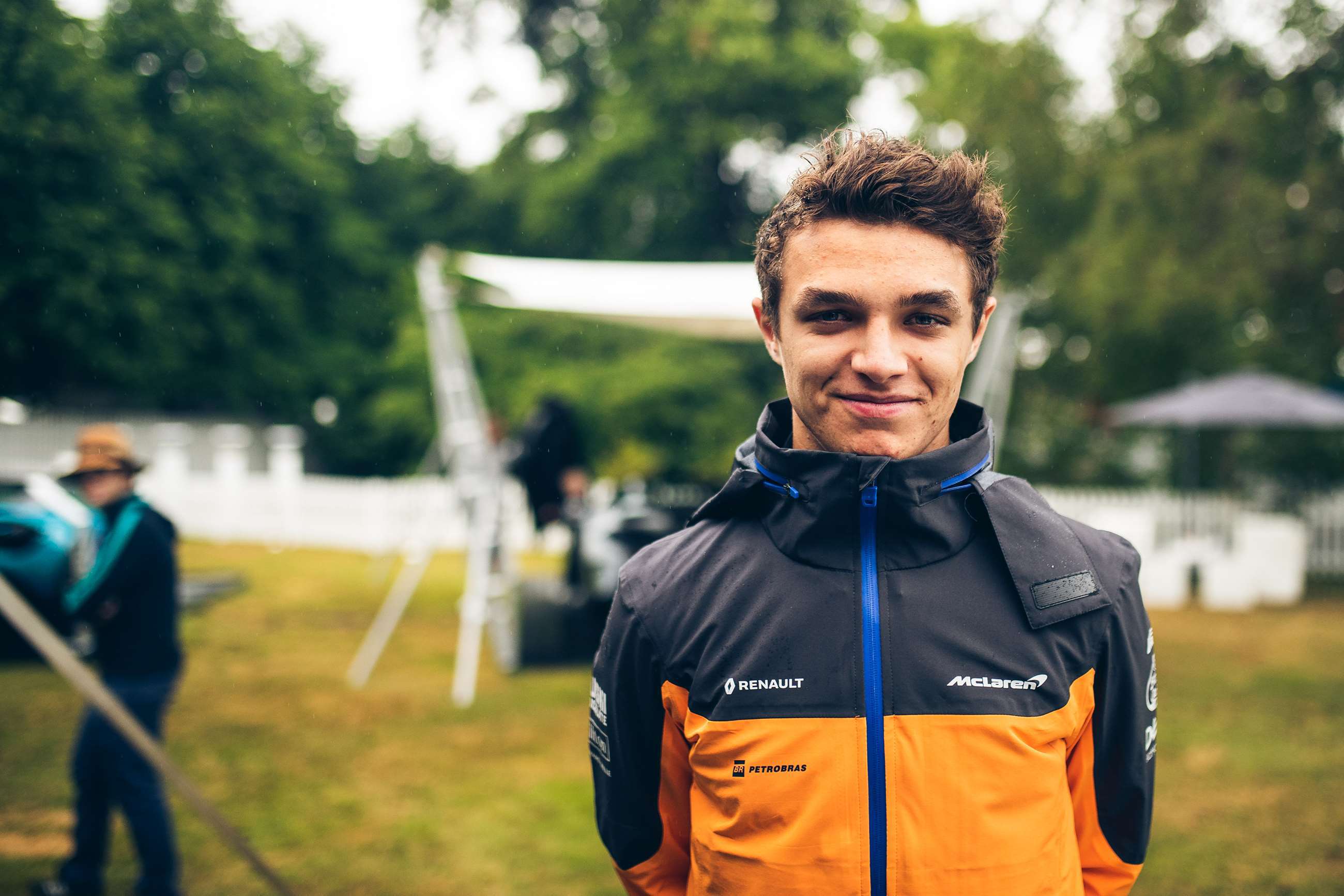 fos-2019-lando-norris-tom-shaxson-goodwood-16071916.jpg