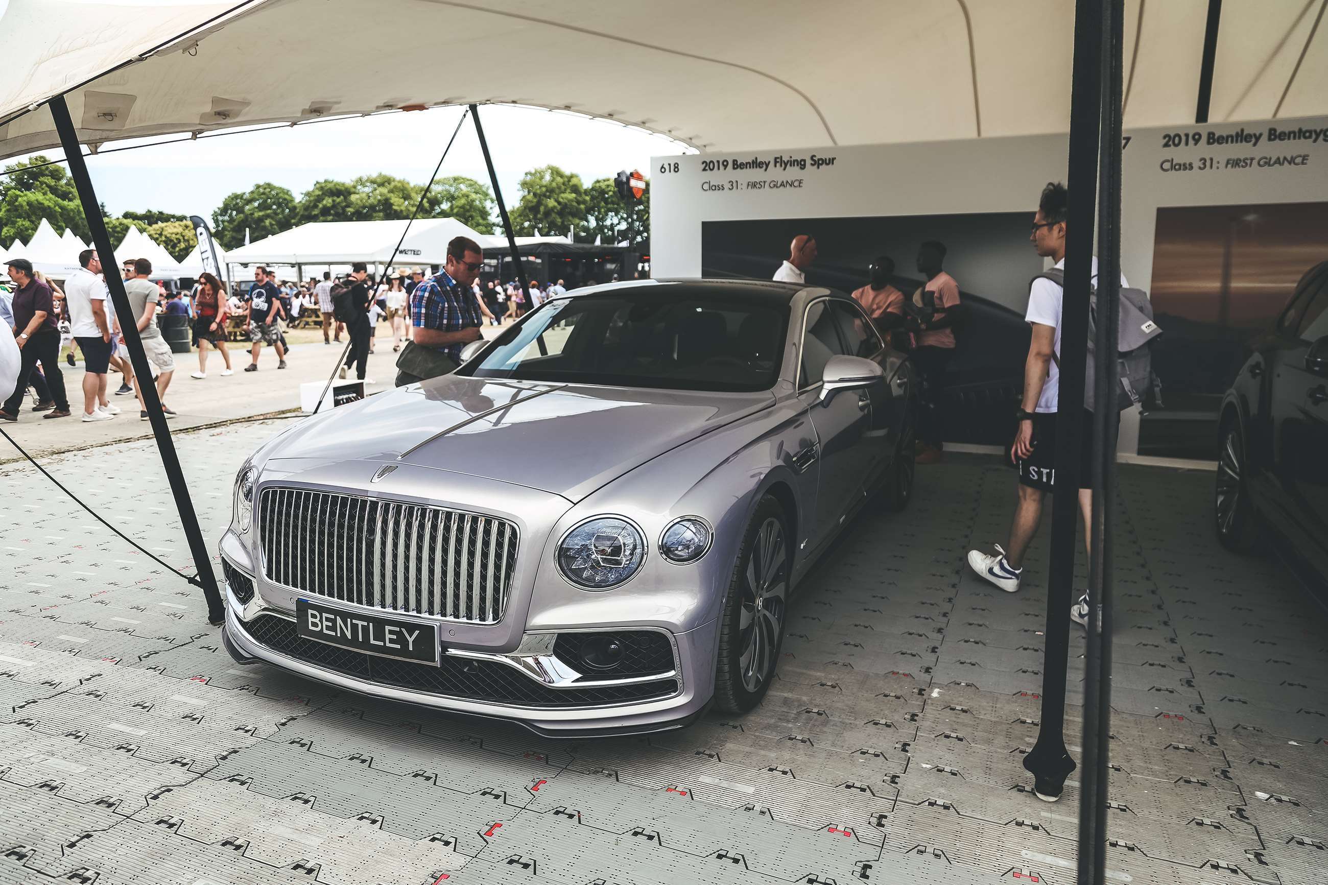 fos-2019-bentley-flying-spur-joe-harding-goodwood-08071909.jpg