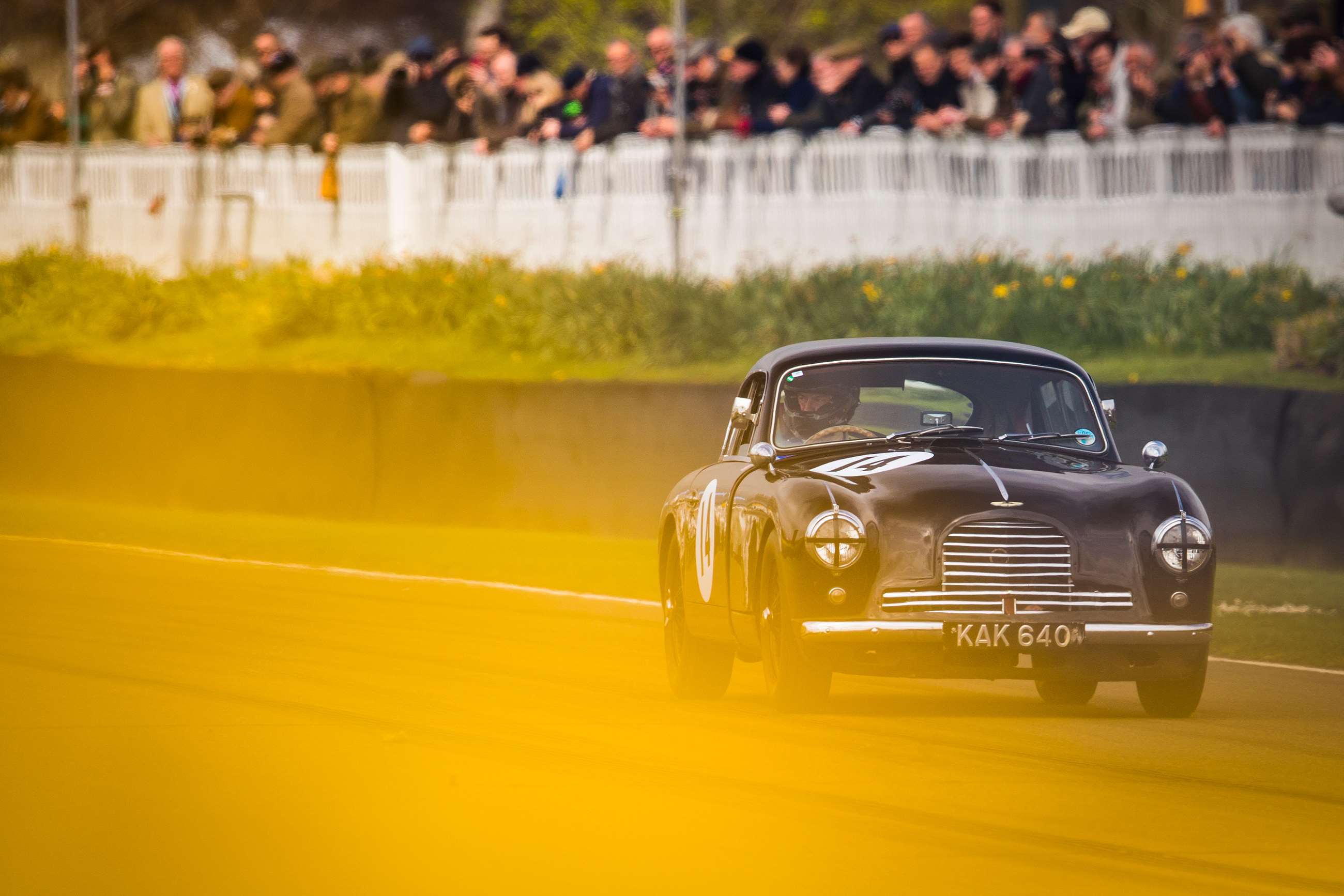 77mm-marek-reichman-aston-martin-db2_4-drew-gibson-goodwood-12062019.jpg