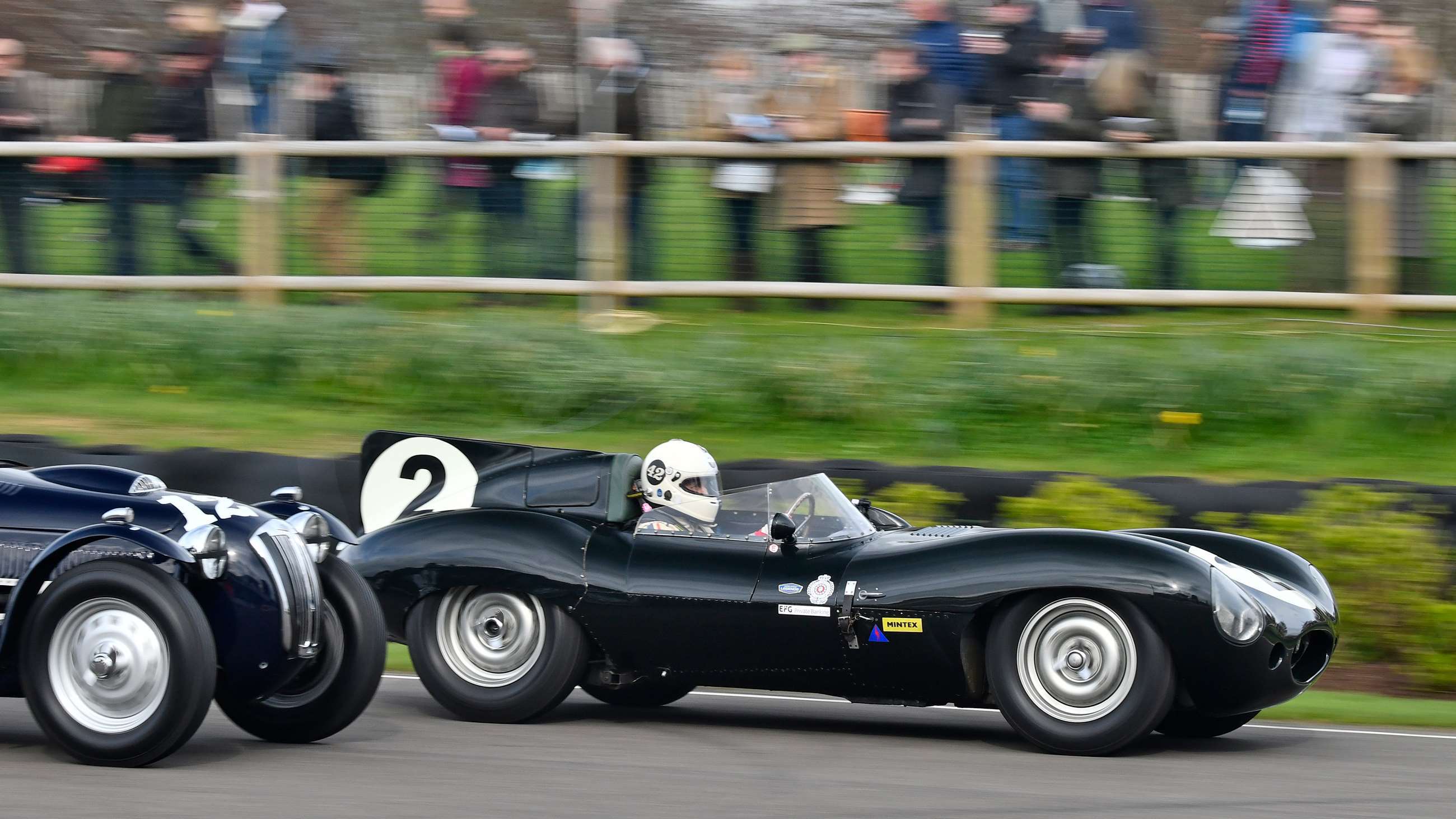 77mm-peter-collins-trophy-race-report-jochen-van-cauwenberge-goodwood-08042019.jpg