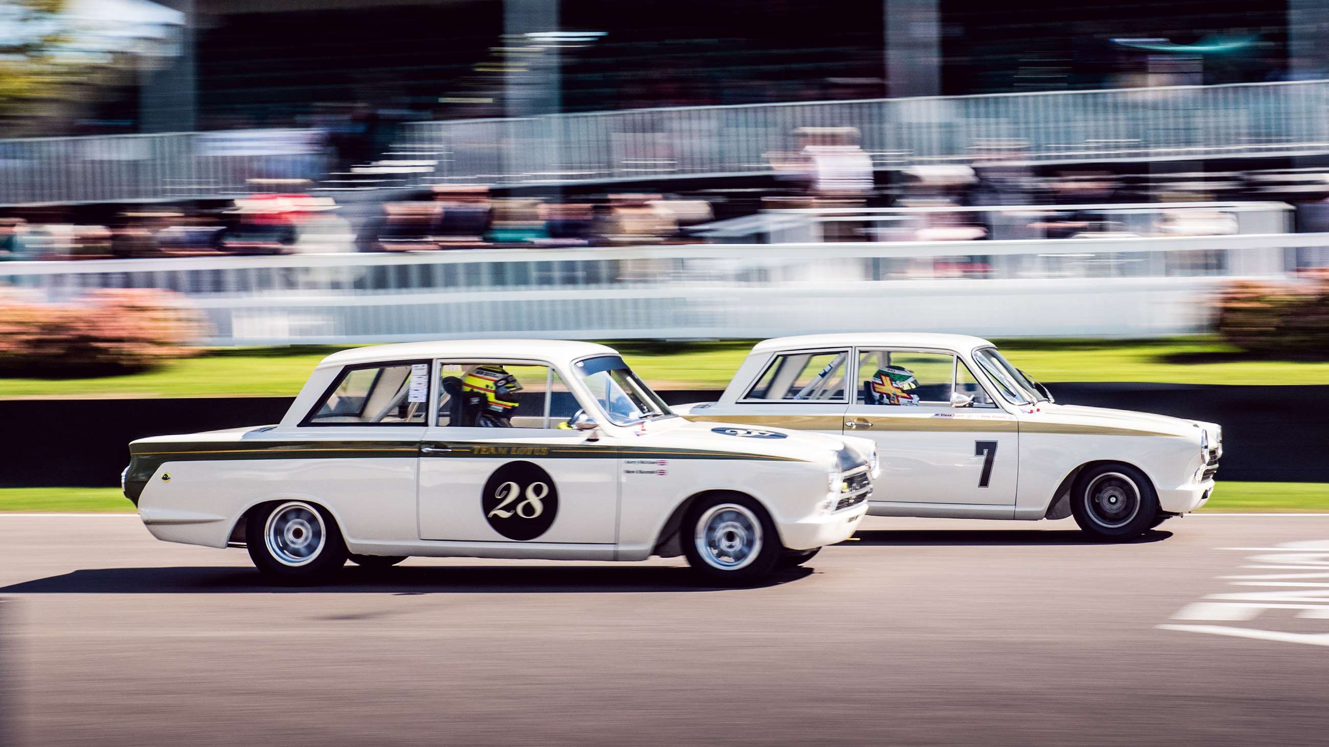 jim-clark-trophy-80mm-lotus-cortina-07.jpg