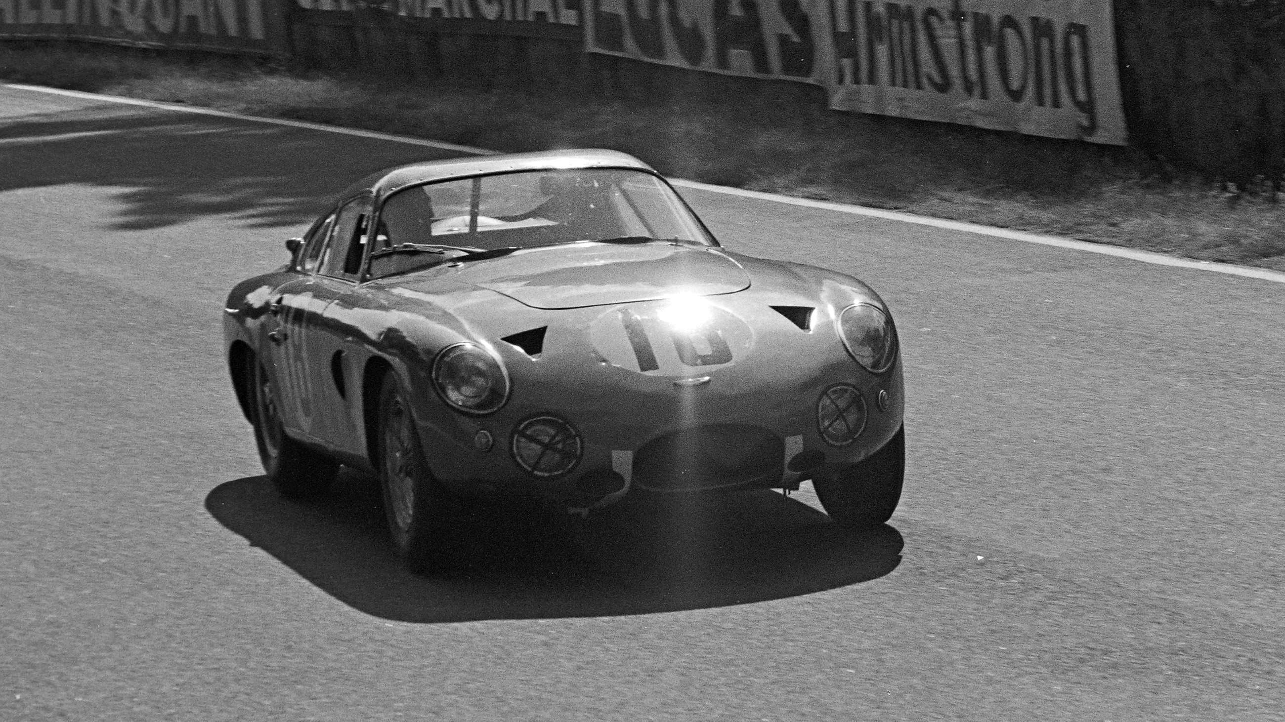 aston-martin-dp214-le-mans-1964-mi-05042022-2600.jpg