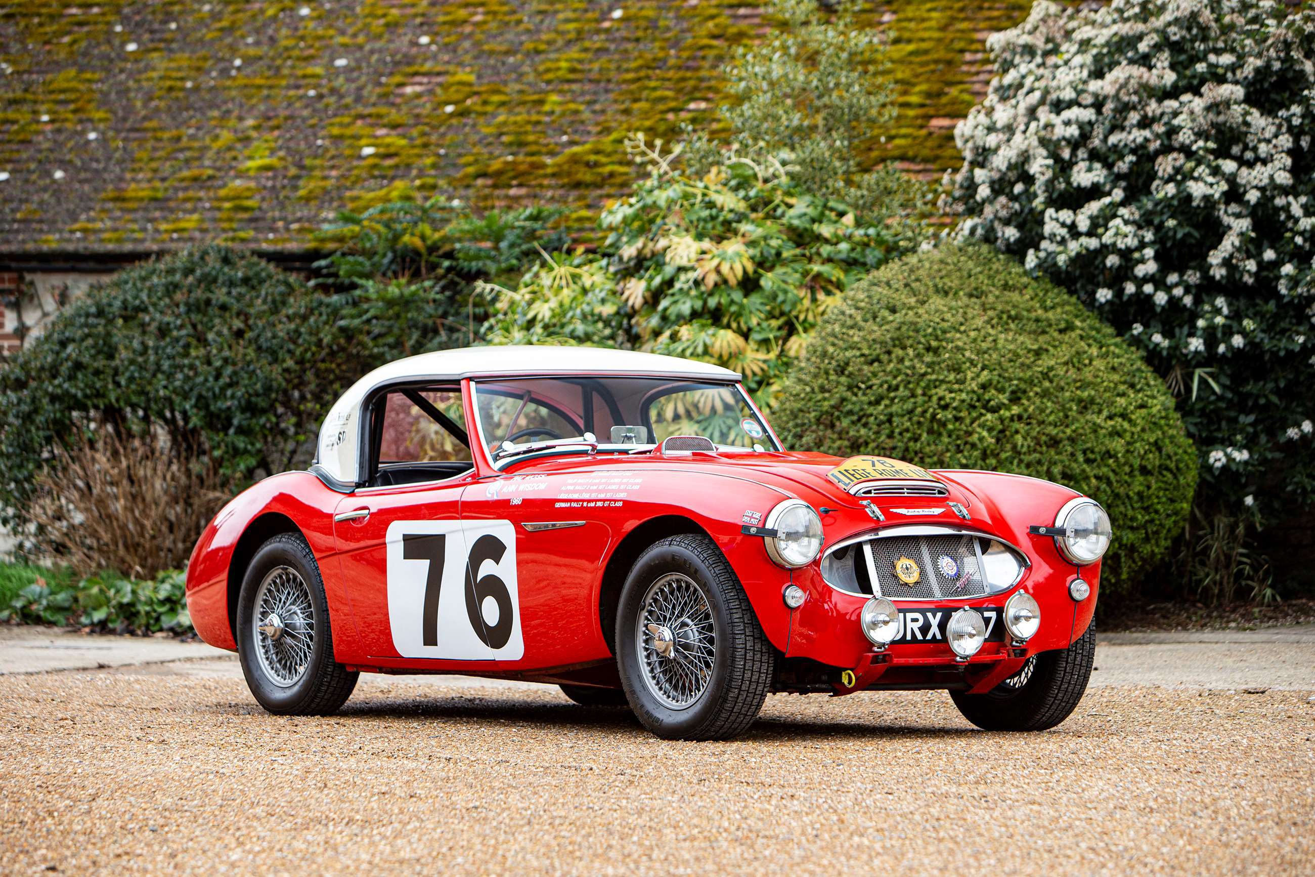 bonhams-80mm-sale-preview-04.jpg