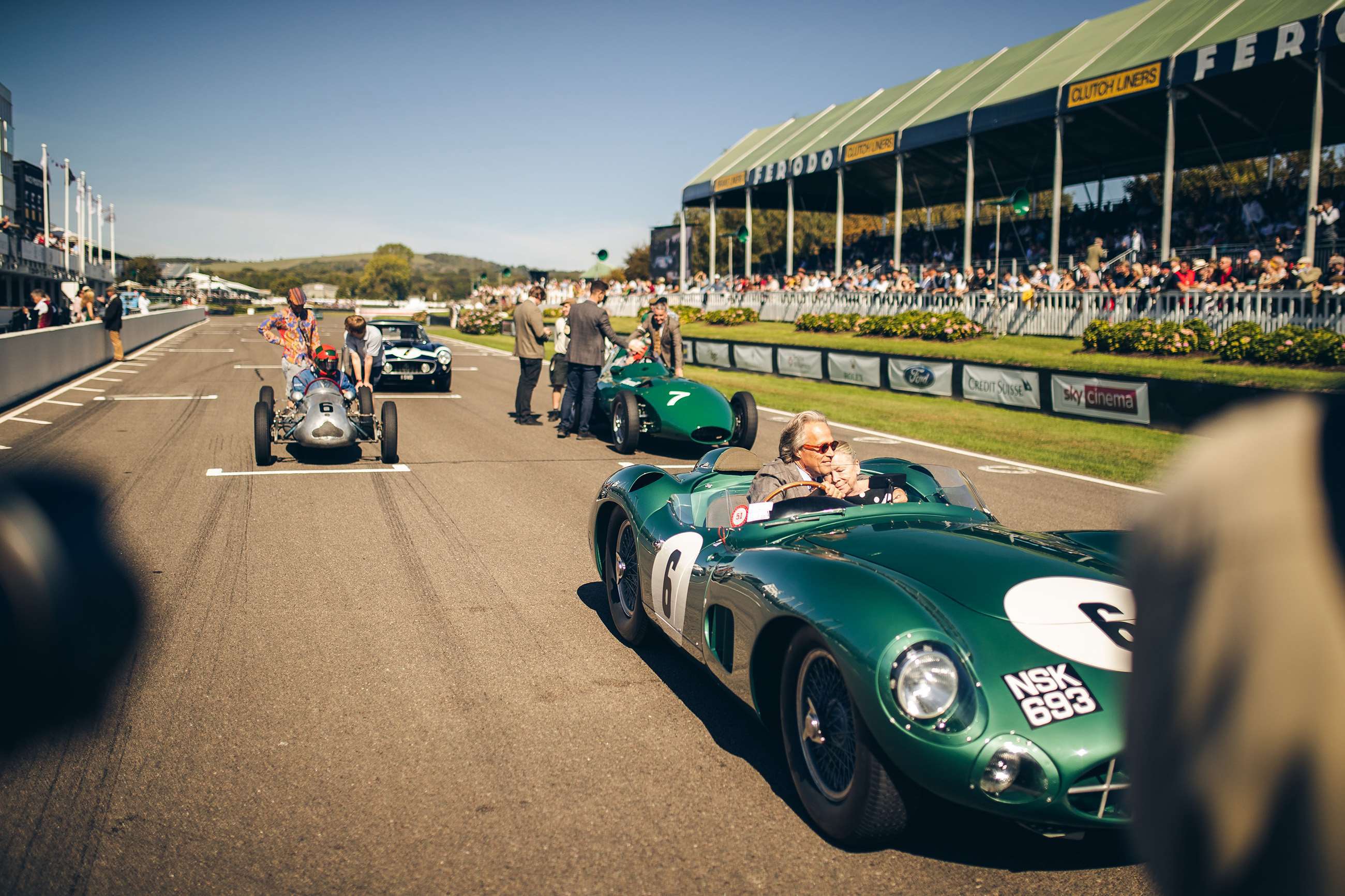 revival-2019-stirling-moss-tom-shaxson-goodwood-15091954.jpg