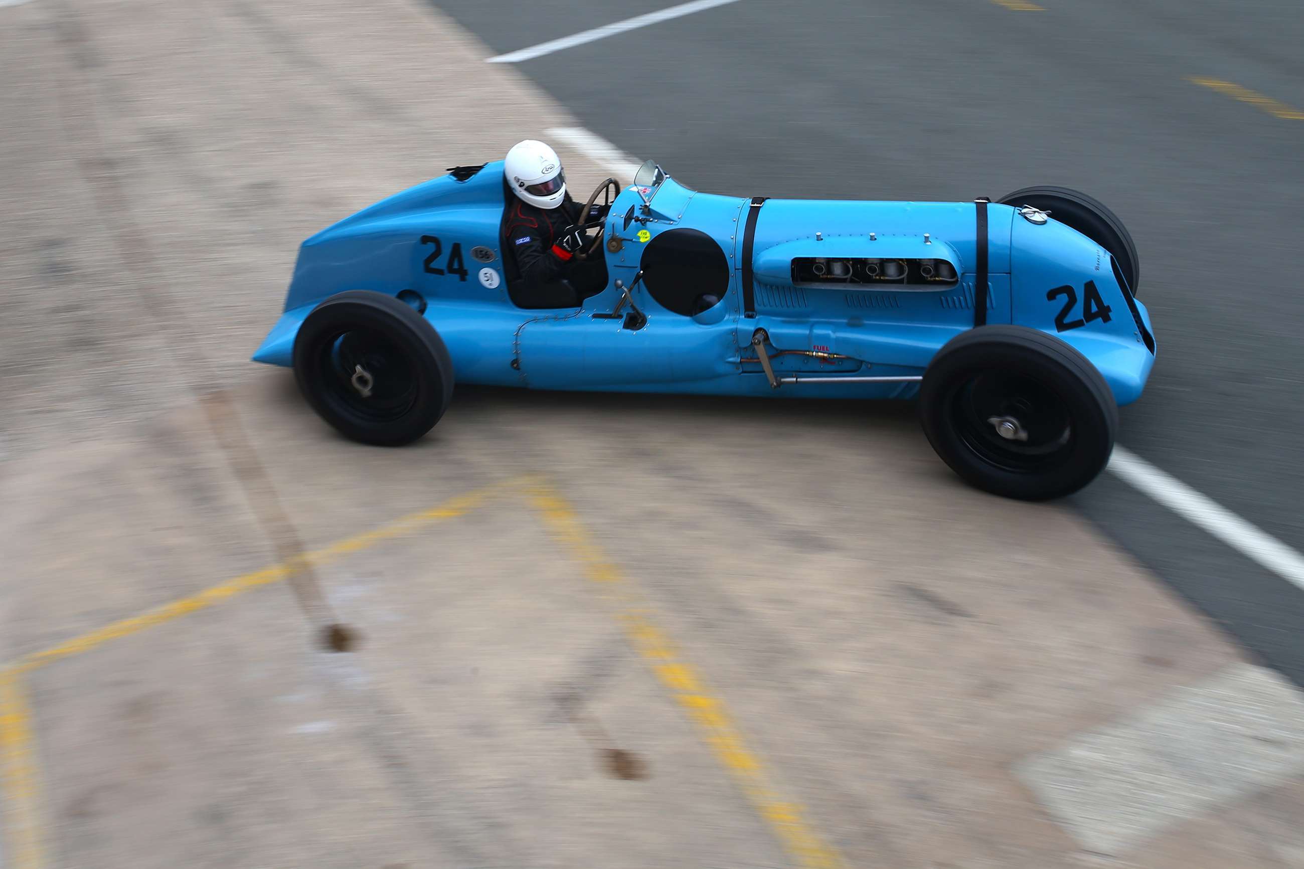 revival-2019-1933-bentley-barnato-hassan-silverstone-classic-2019-motorsport-images-goodwood-10092019.jpg