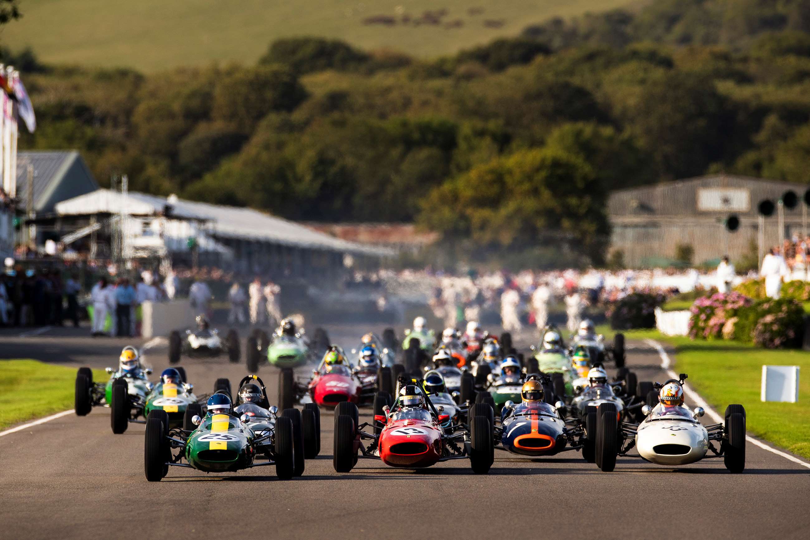 goodwood-easter-monday-stream-revival-glover-trophy.jpg