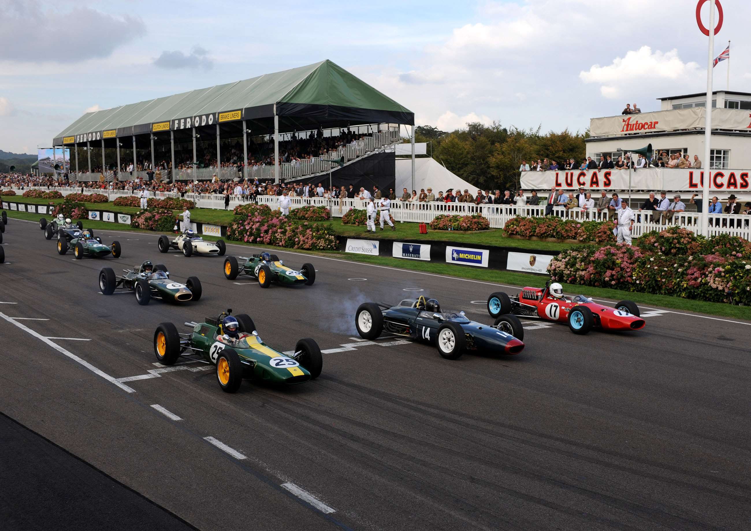 glover-trophy-revival-2014-andy-middlehurst-lotus-climax-25-jim-clark-tom-boland-motorsport-images-goodwood-09042020.jpg