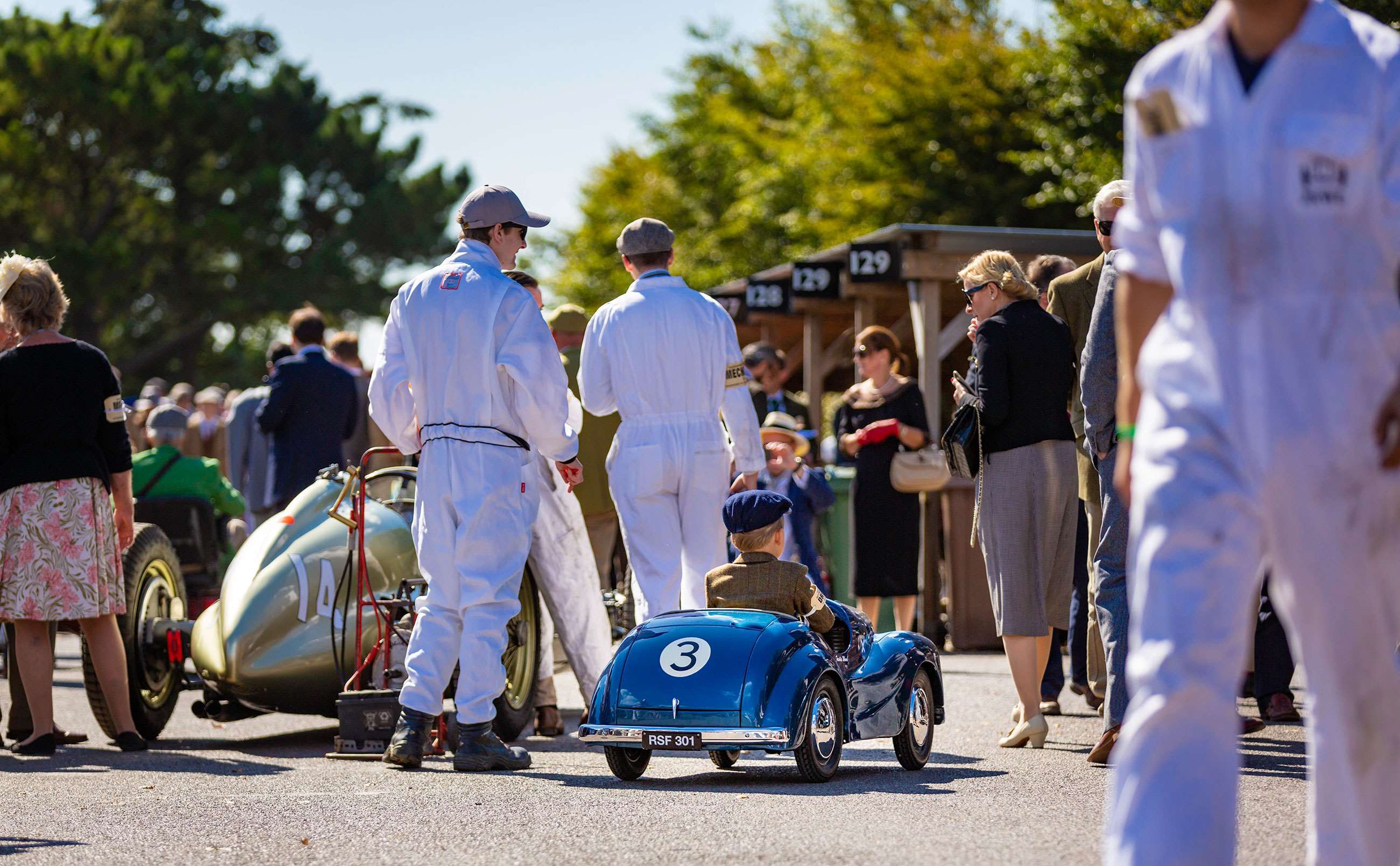 fashion-revival-2018-chris-ison-car-goodwood-31082021.jpg