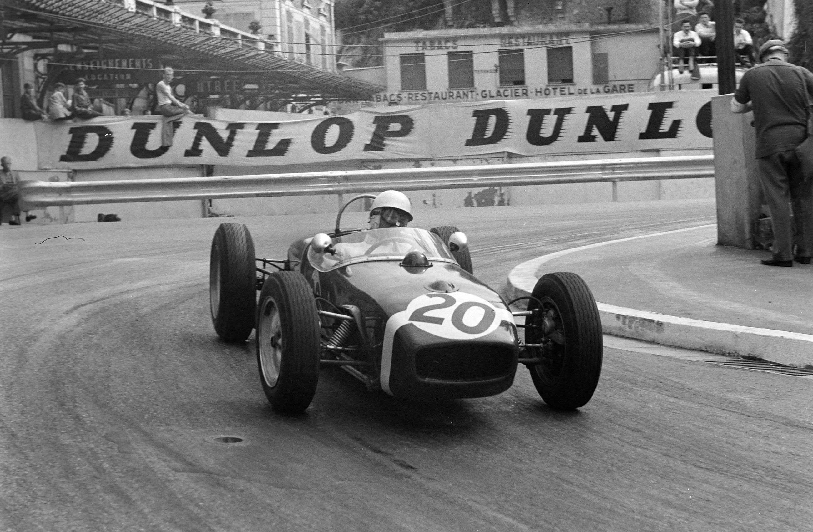 single-seaters-revival-2021-1-lotus-18-stirling-moss-f1-1961-monaco-mi-goodwood-16092021.jpg