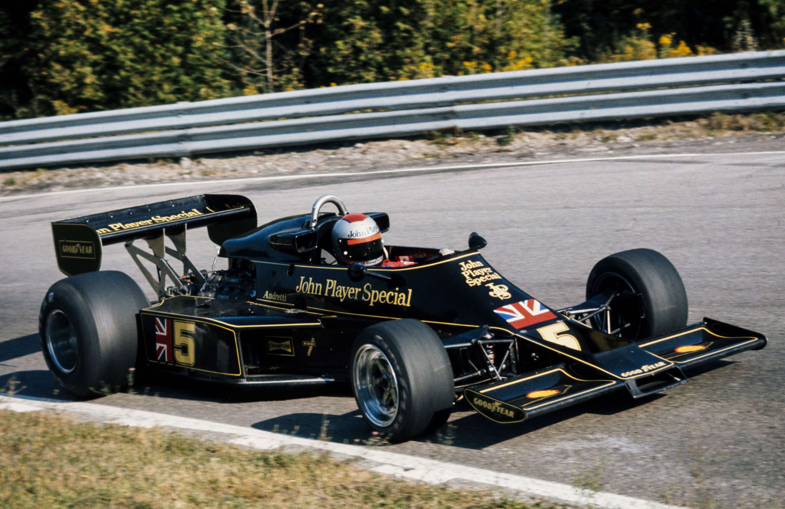 speedweek-f1-cars-7-lotus-77-f1-1976-canada-mario-andretti-mi-goodwood-13102020.jpg