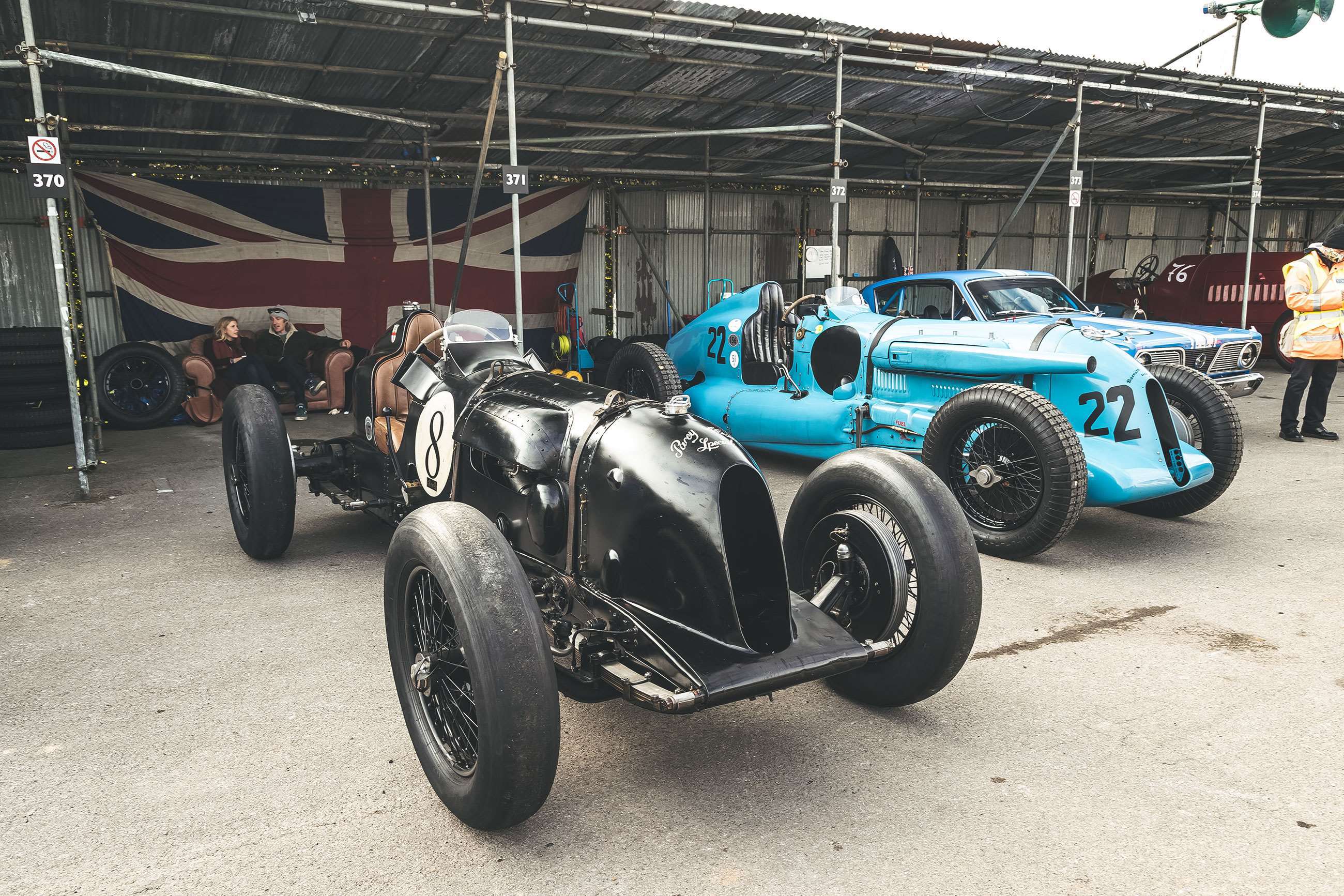 pacey-hassan-barnato-hassan-specials-bentley-joe-harding-speedweek-goodwood-23112020.jpg