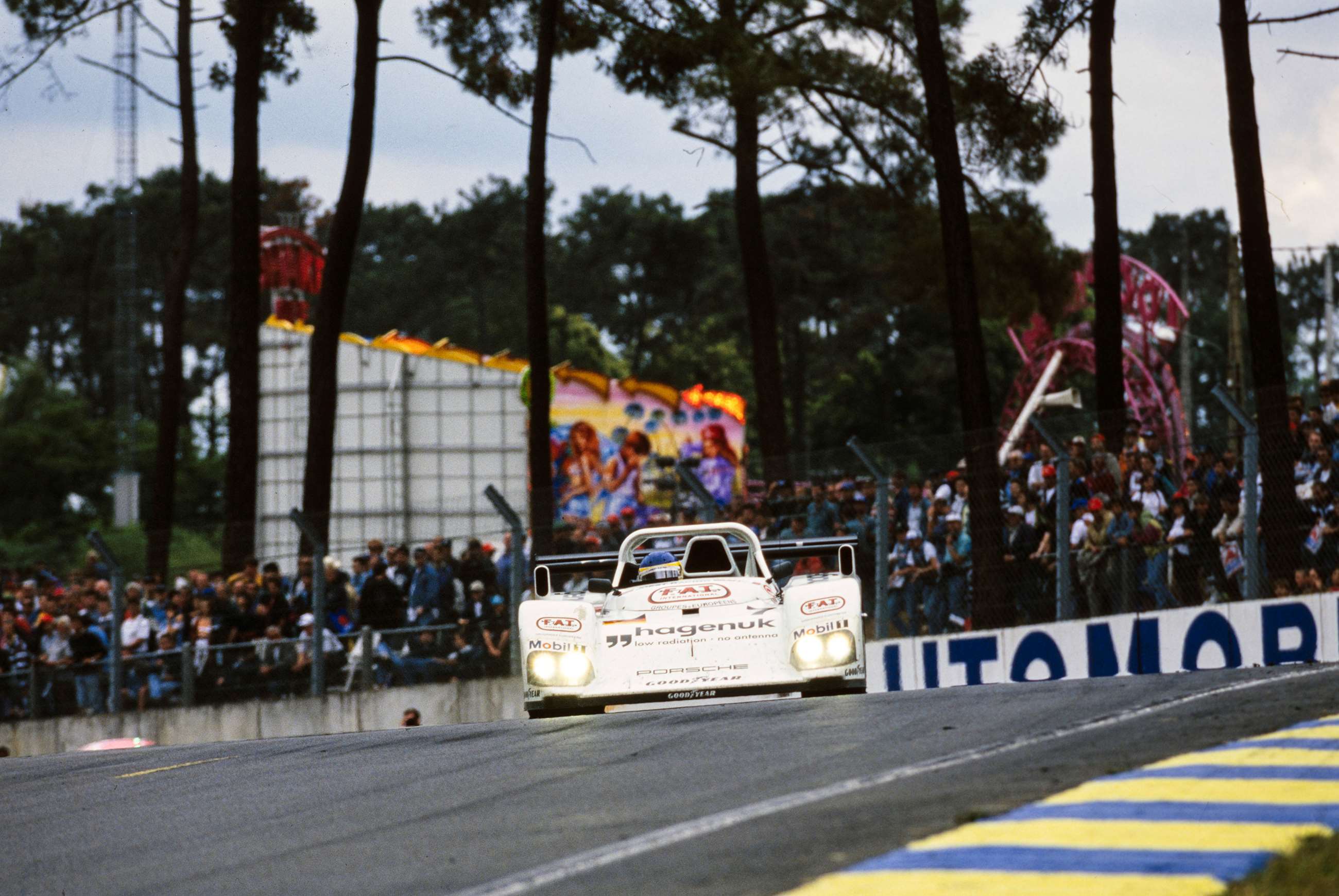 porsche-wsc-95-audi-r8-le-mans-goodwood-speedweek02.jpg