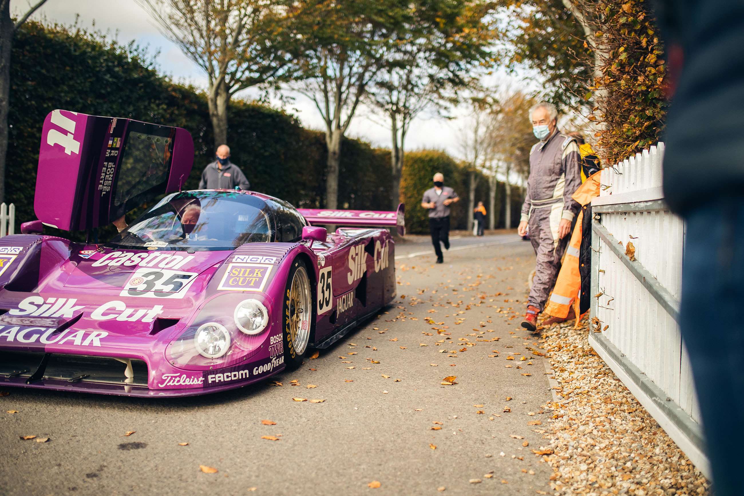 jaguar-xjr-9-12-gary-pearson-tom-shaxson-speedweek-goodwood-28102020.jpg