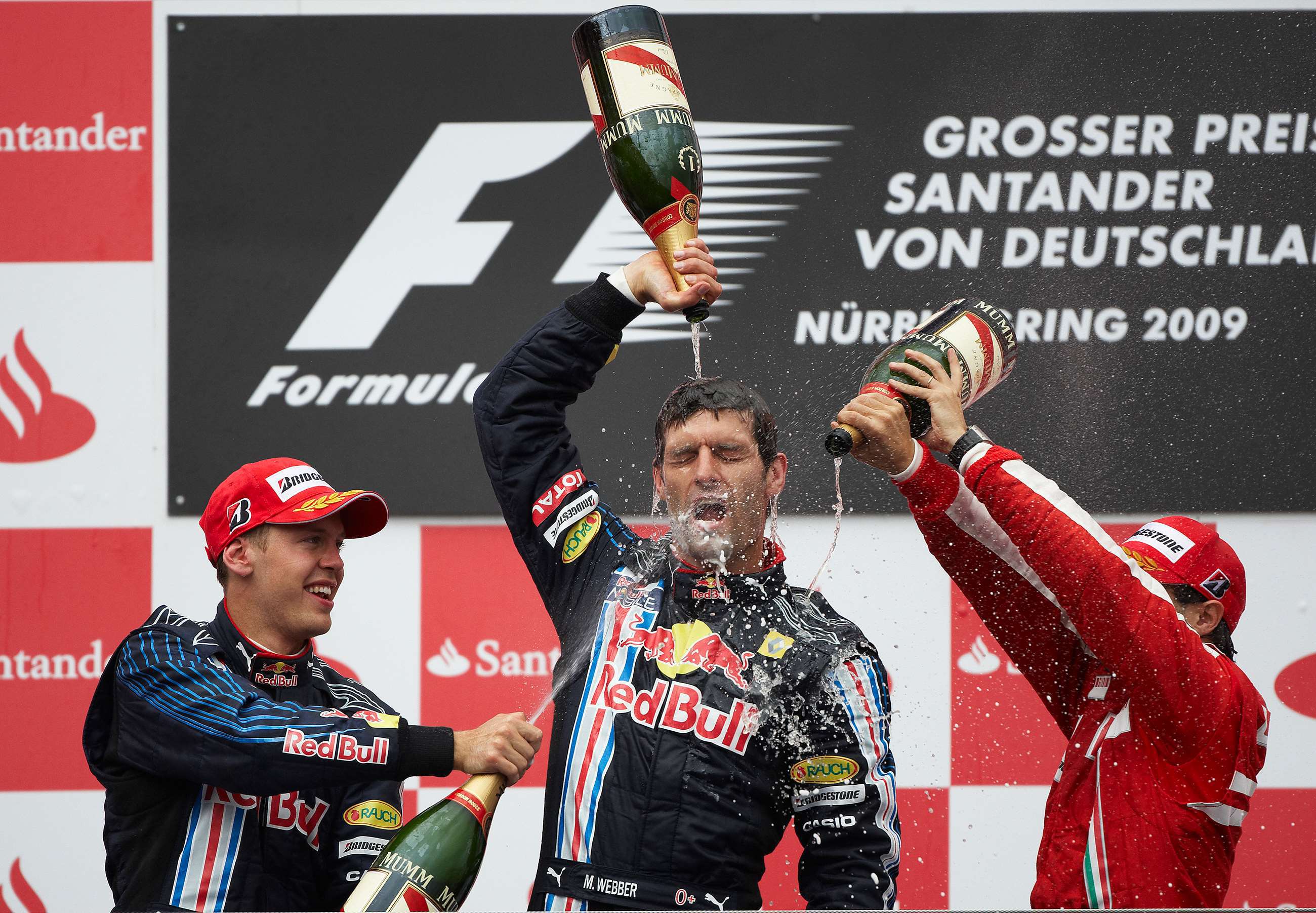 f1-2009-germany-nurburgring-mark-webber-first-win-sebastian-vettel-felipe-massa-motorsport-images-steve-etherington-lat-goodwood-22072019.jpg