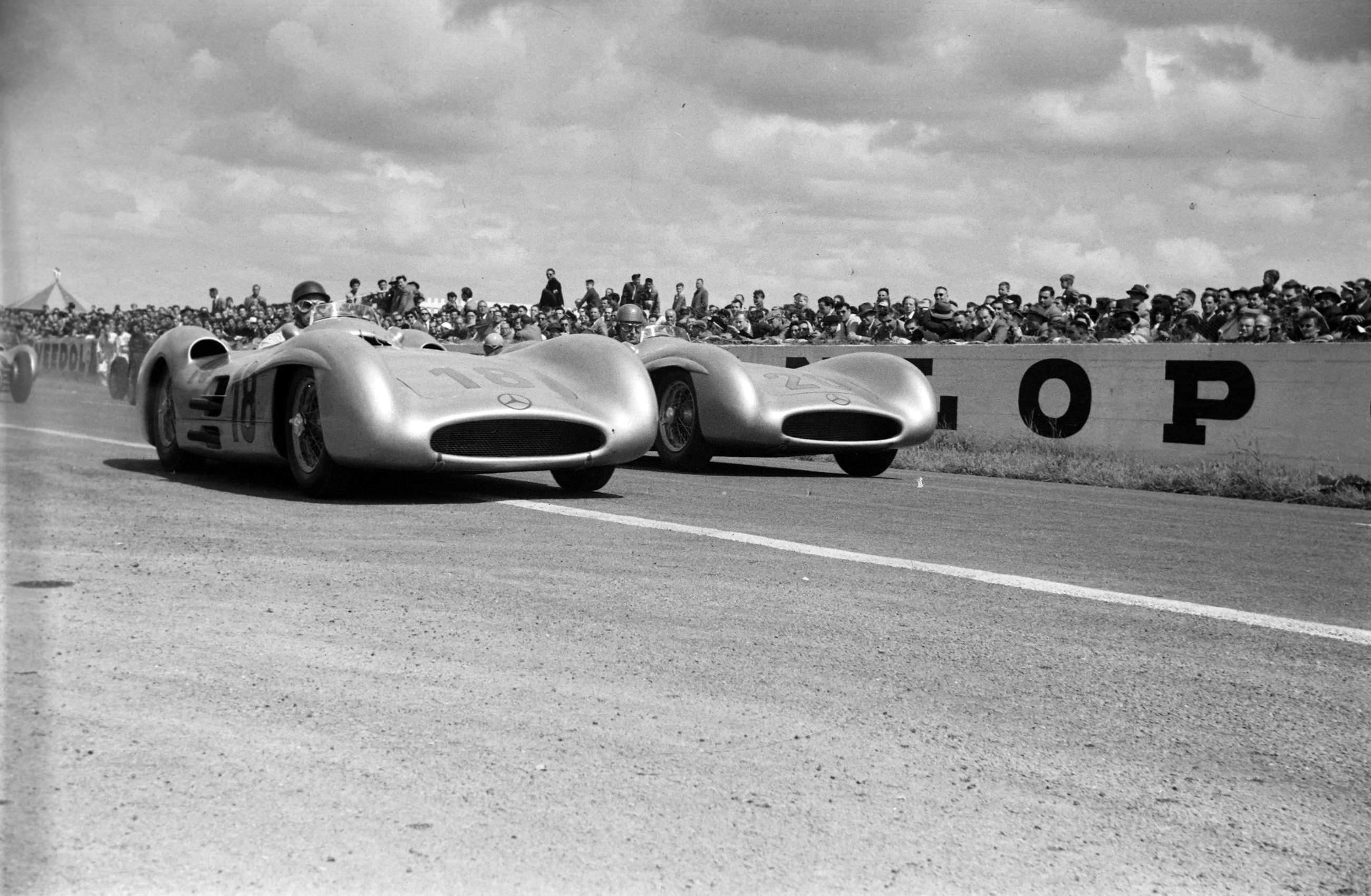 f1-1954-reims-france-juan-manuel-fangio-karl-kling-mercedes-w196-motorsport-images-goodwood-12062019.jpg