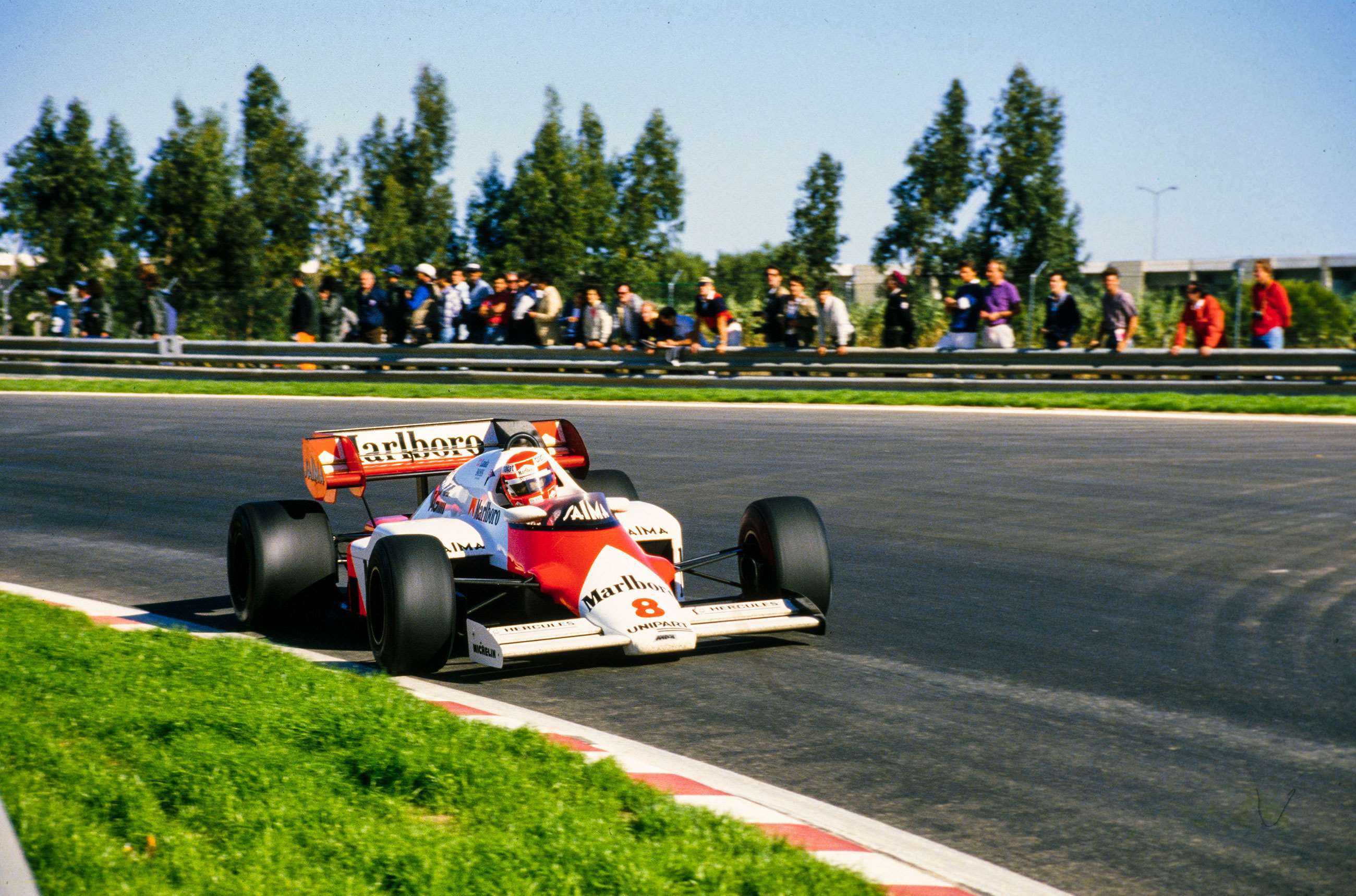 f1-1984-portugal-niki-lauda-mclaren-mp4-2-mi-goodwood-19102020.jpg