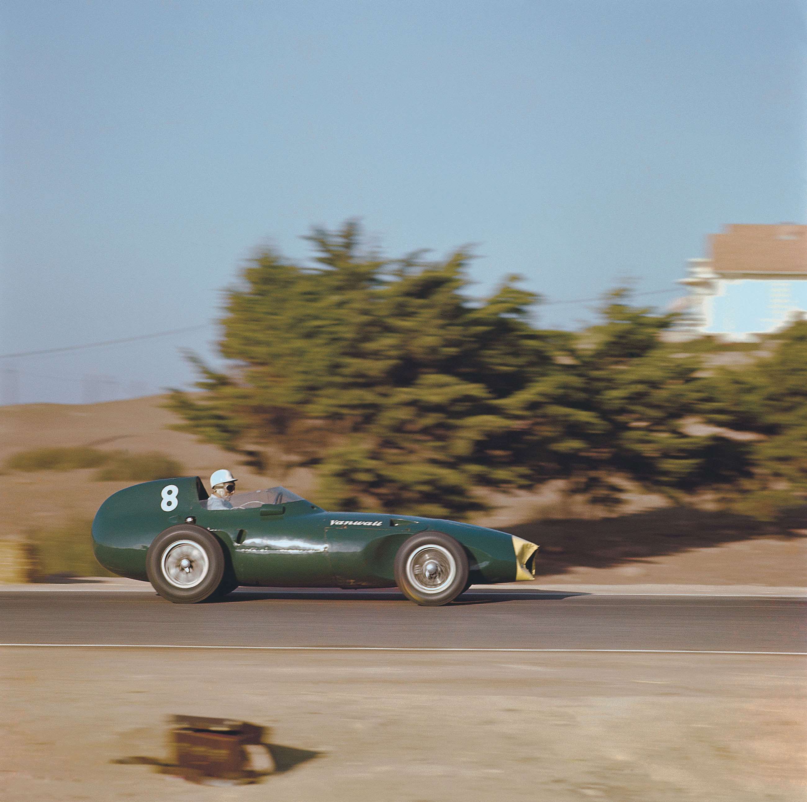 f1-1958-morocco-vanwall-stirling-moss-mi-goodwood-16102020.jpg