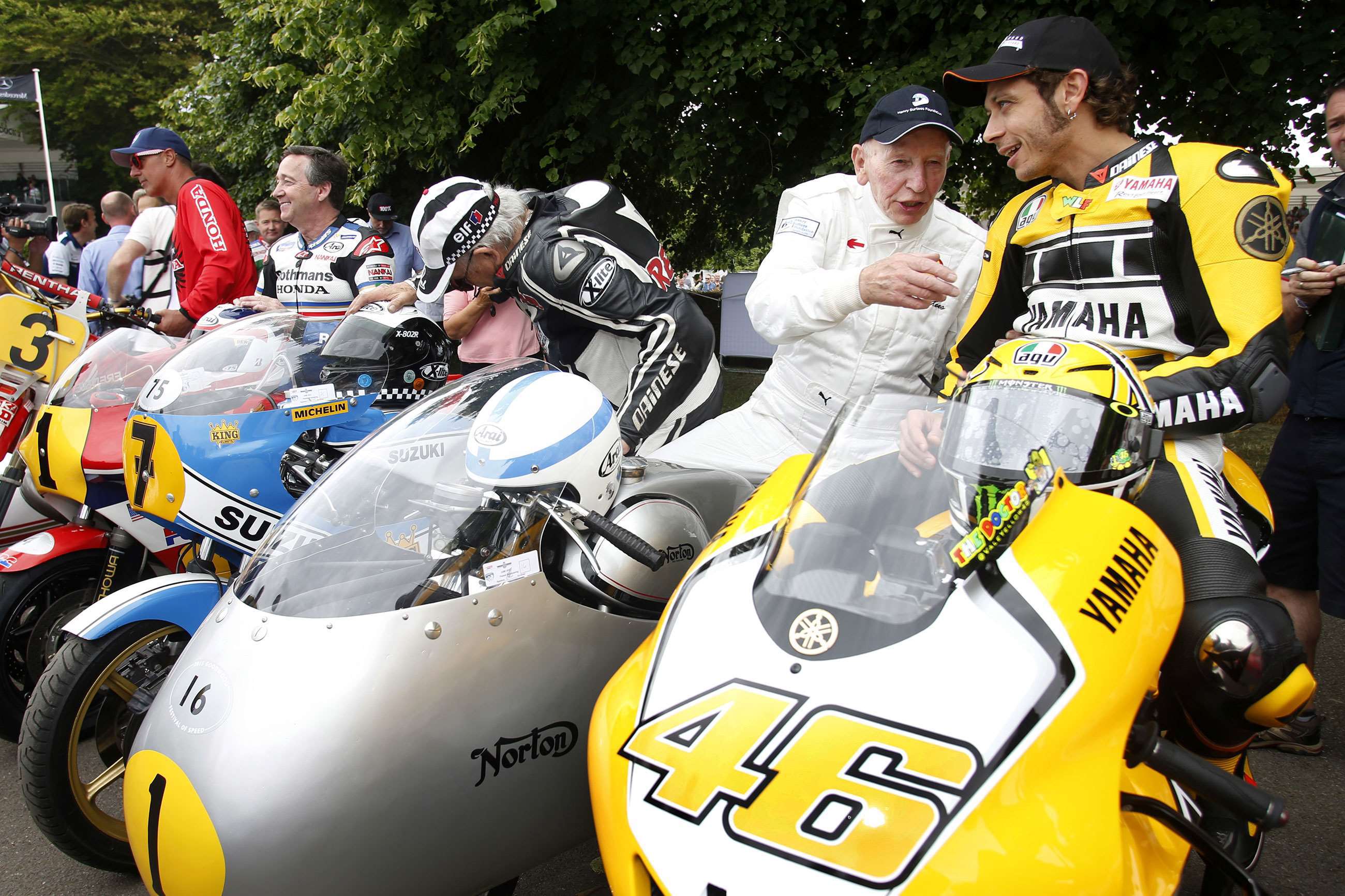 fos-2015-valentino-rossi-john-surtees-sutton-images-motorsport-images-goodwood-16042020.jpg