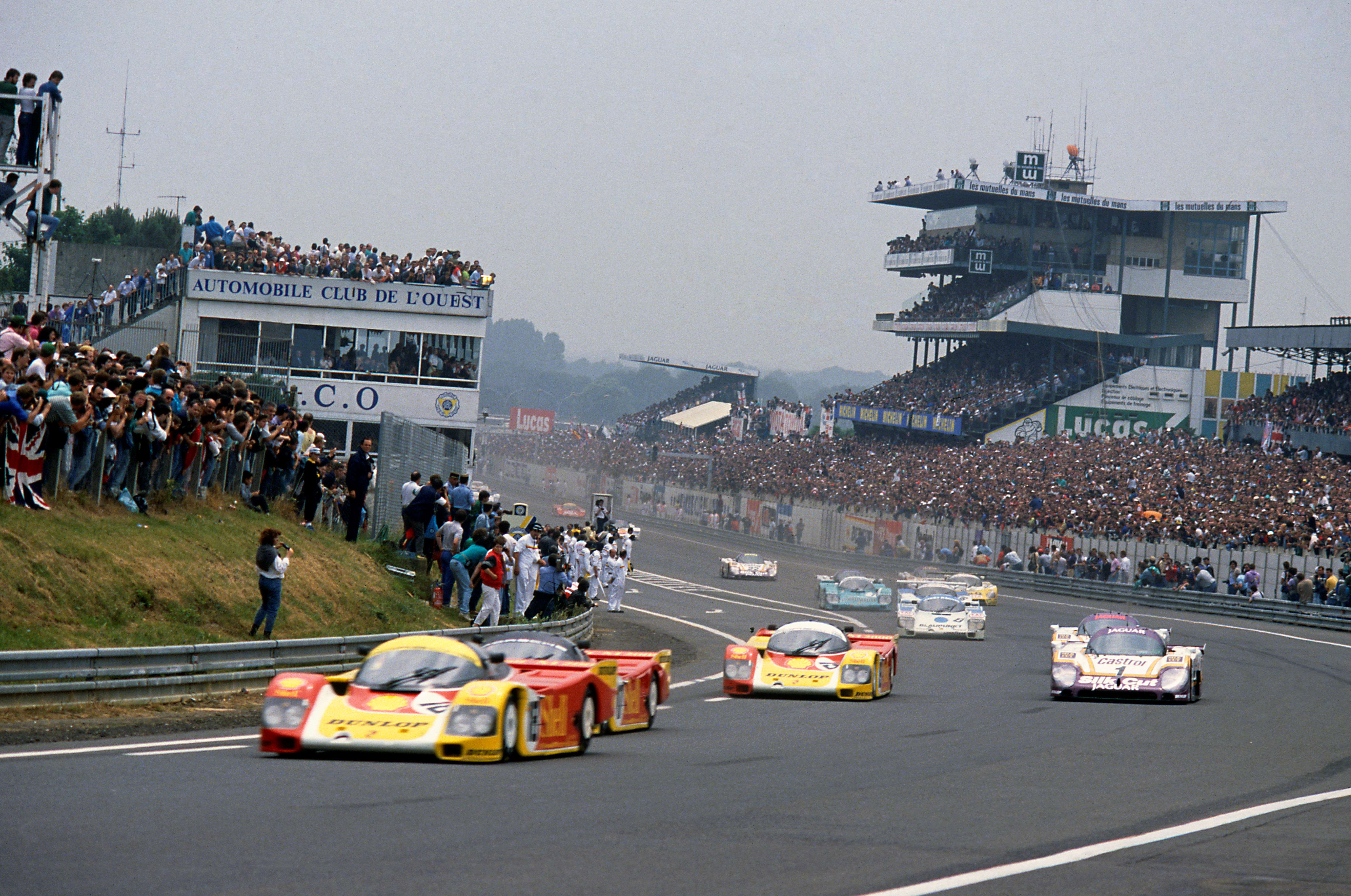 le-mans-1980-group-c-porsche-962-jaguar-xjr-9.jpg