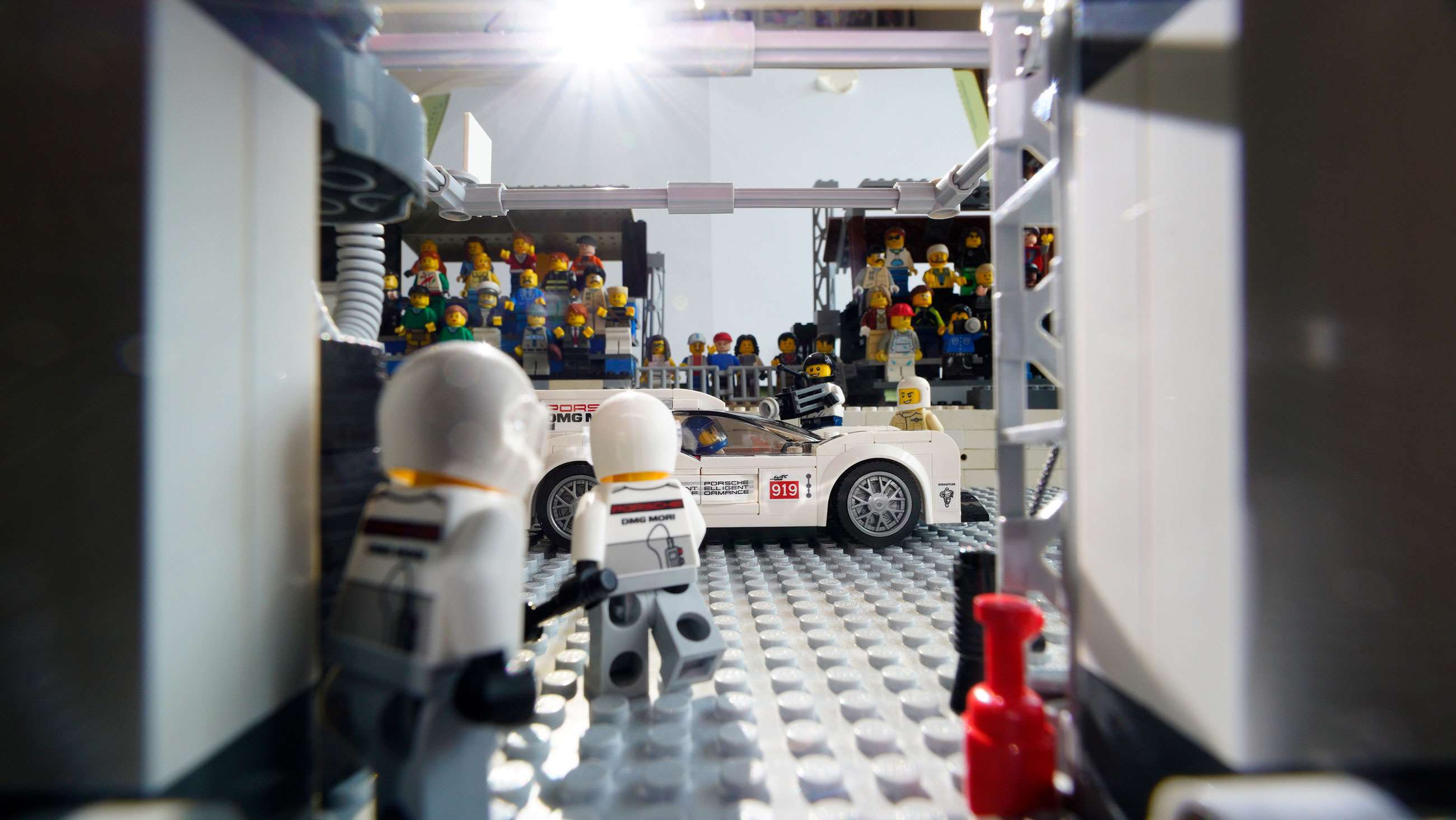 porsche-919-hybrid-le-mans-lego-dominic-fraser-goodwood-21052020.jpg