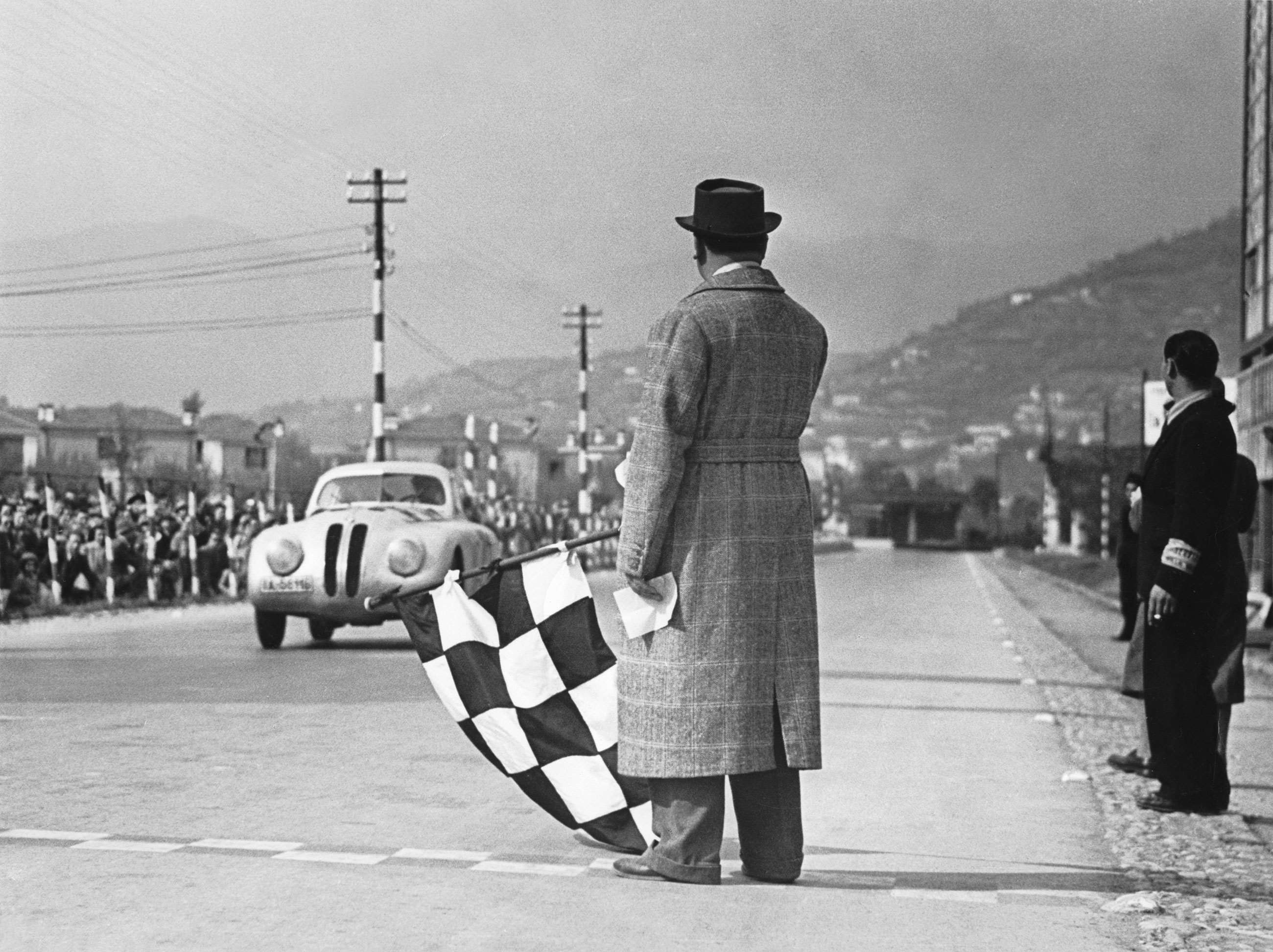 best-racing-bmws-1-bmw-328-mille-miglia-1940-goodwood-16072020.jpg