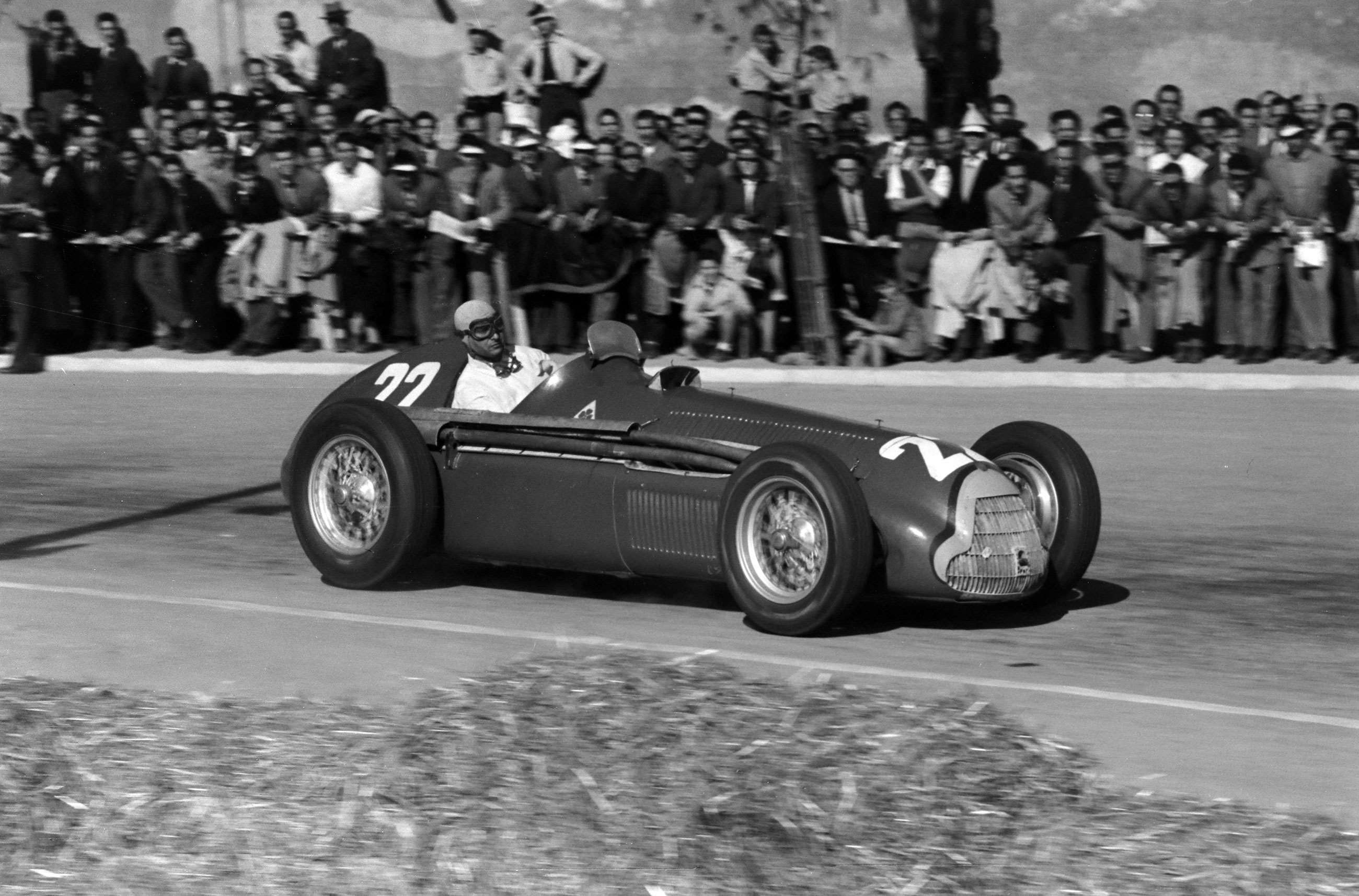 best-f1-cars-of-all-time-2-alfa-romeo-159-alfetta-juan-manuel-fangio-f1-1951-spain-mi-goodwood-07092020.jpg