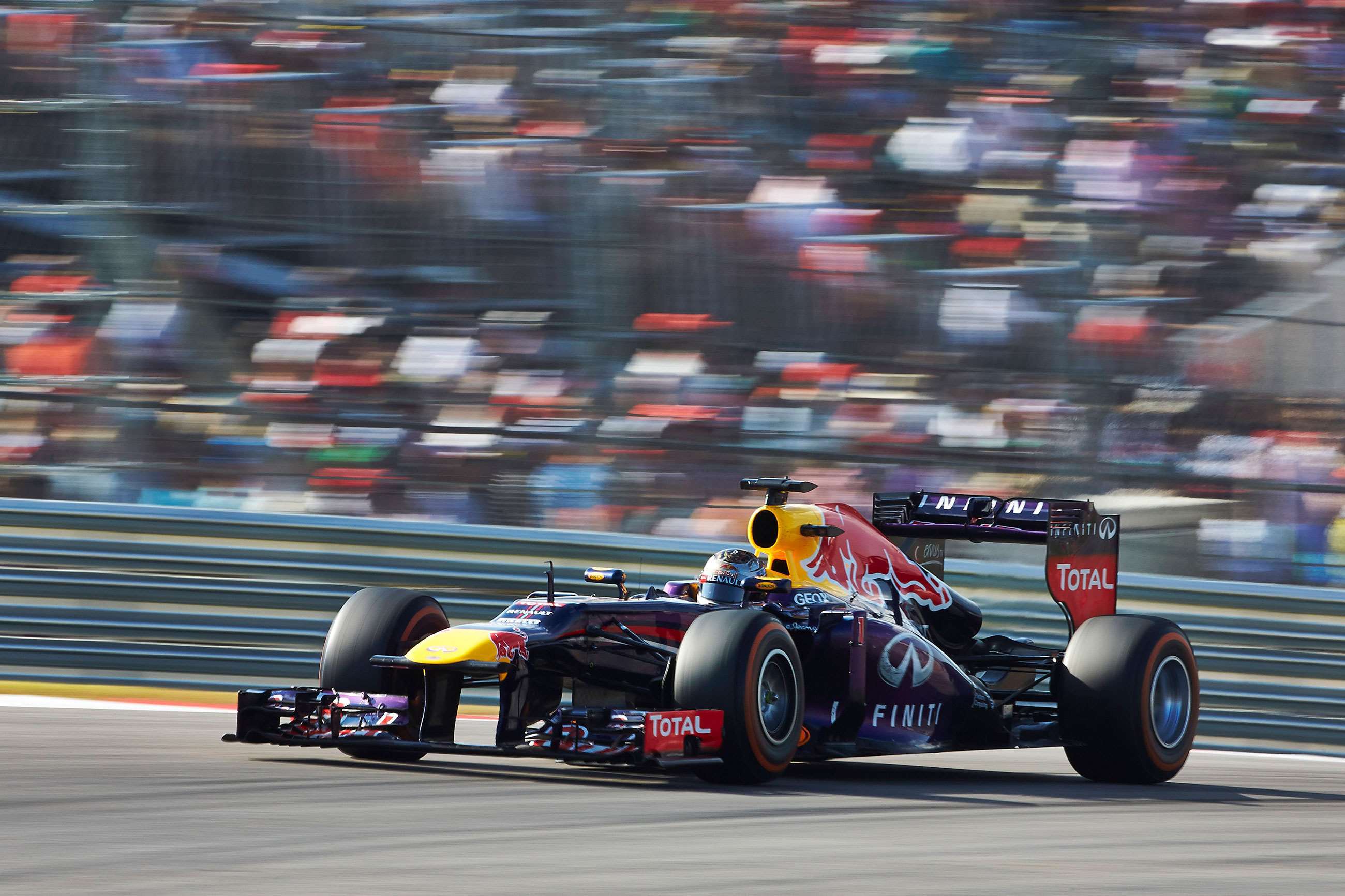 best-f1-cars-of-all-time-6-red-bull-rb9-f1-2013-usa-sebastian-vettel-steve-etherington-mi-goodwood-07092020.jpg