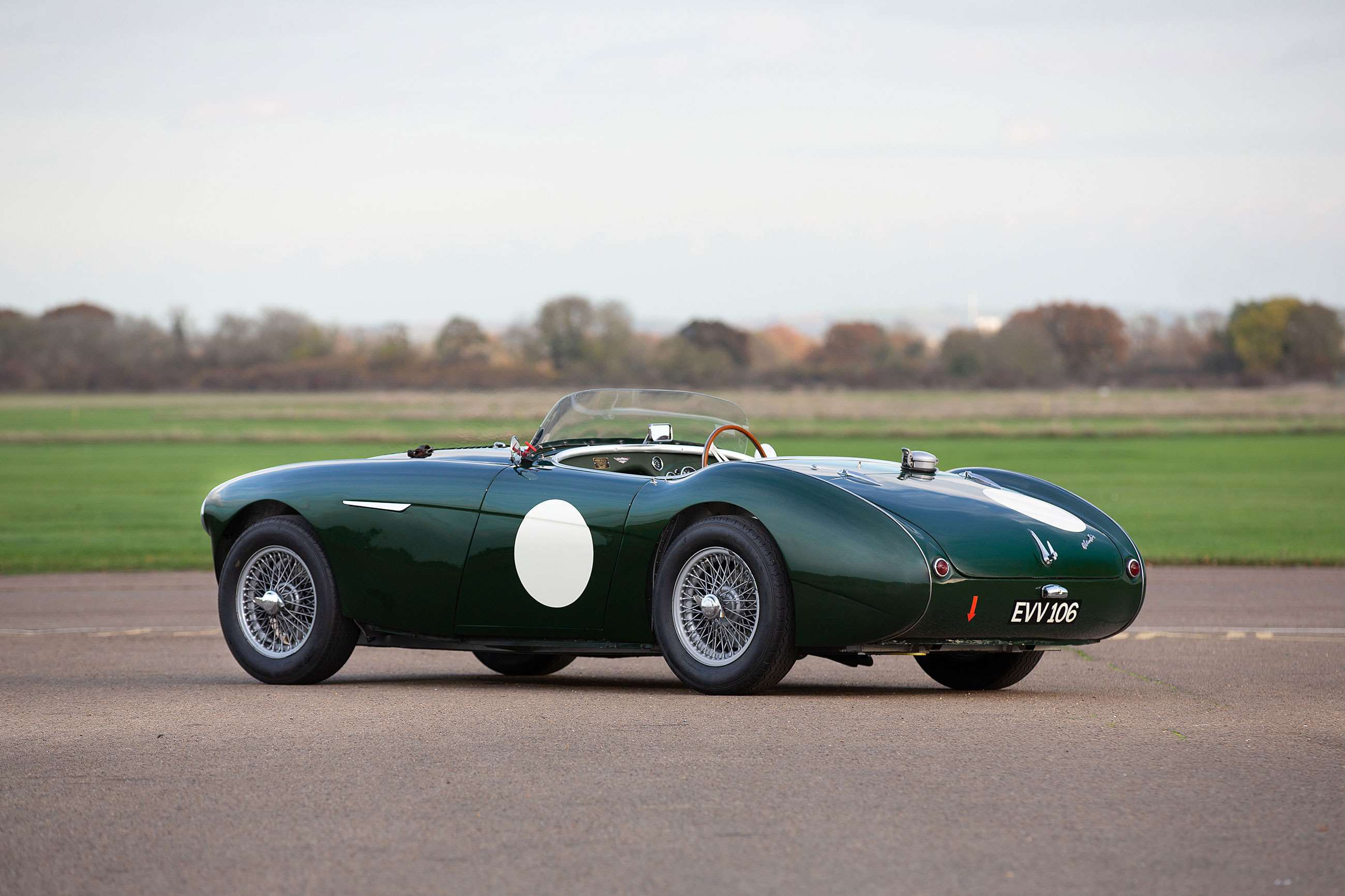 austin-healey-100s-sports-racing-evv-106-history-bonhams-30112021.jpg