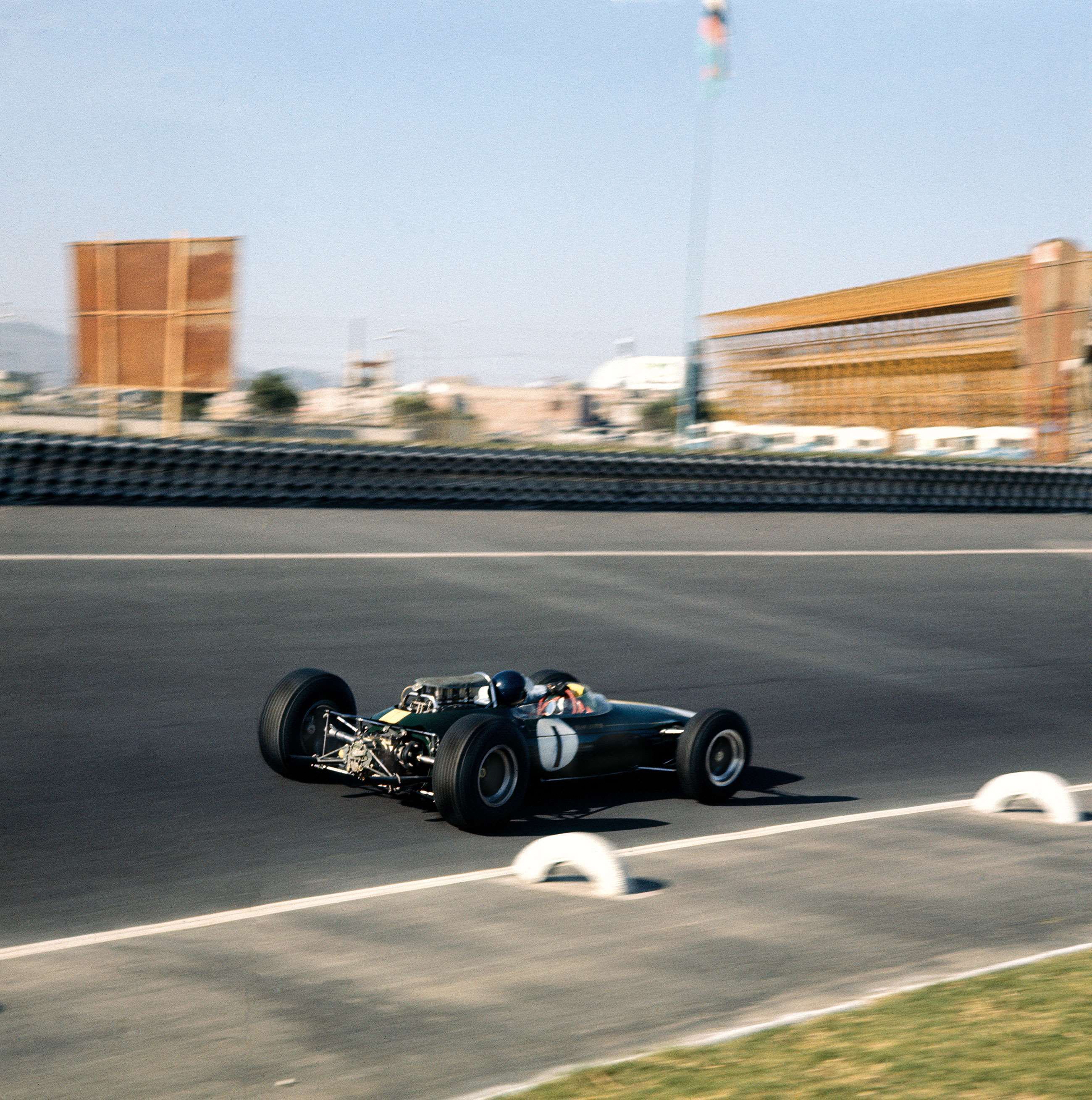 f1-1964-mexico-jim-clark-lotus-33-climax-lat-mi-03122021.jpg