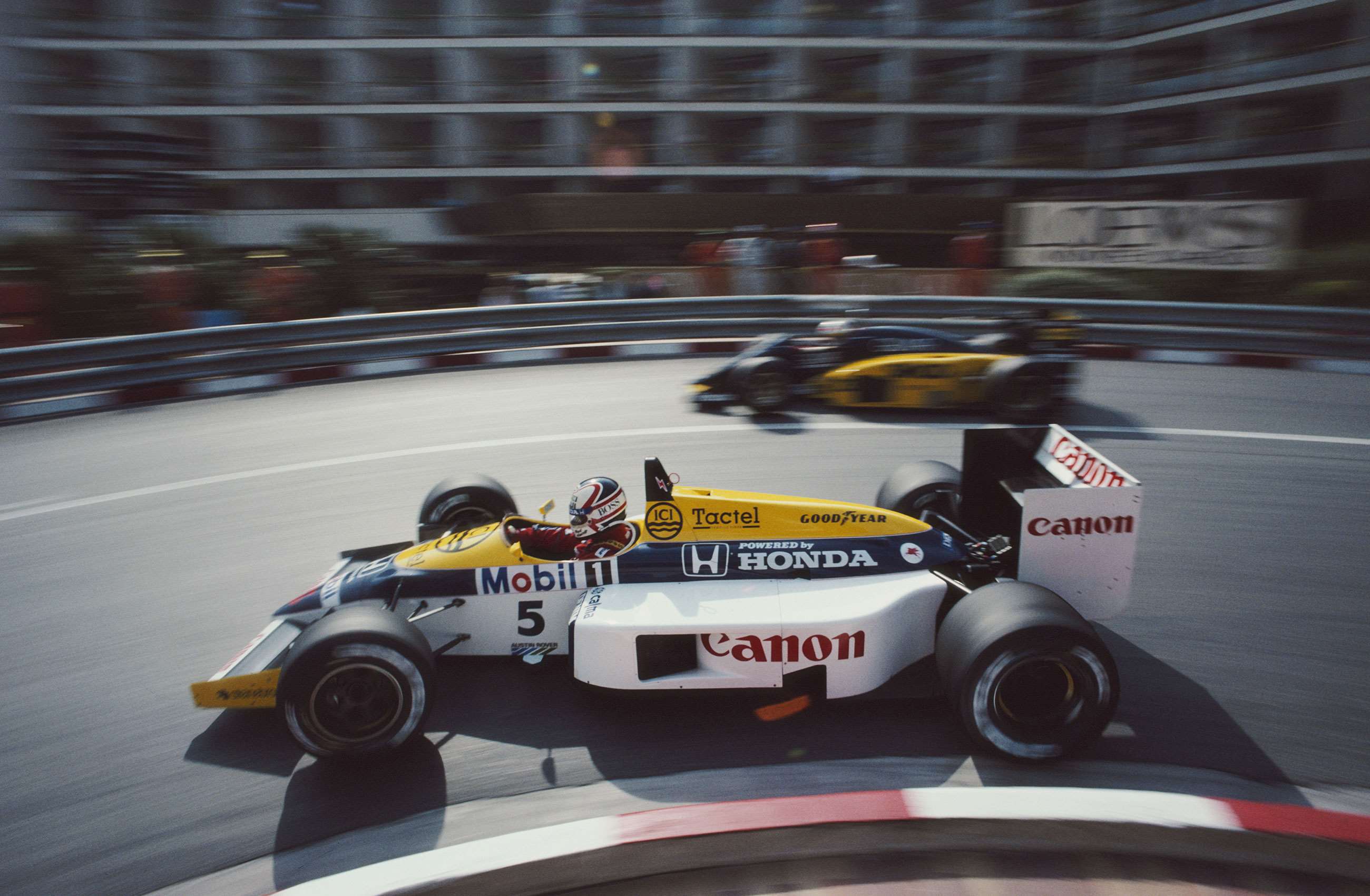 best-f1-cars-of-the-1980s-6-williams-fw11-nigel-mansell-f1-1986-monaco-rainer-schlegelmilch-goodwood-31032021.jpg