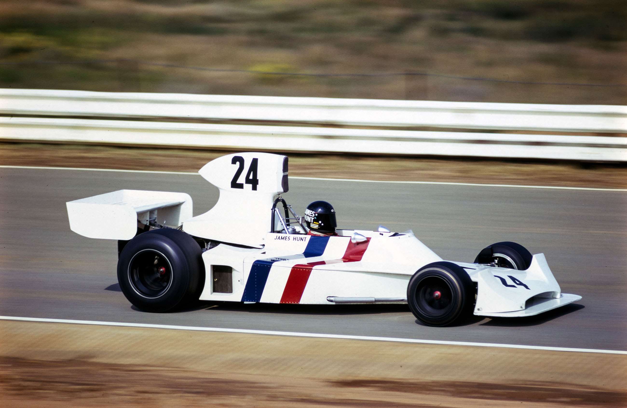 f1-1974-kyalami-hesketh-308-james-hunt-david-phipps-mi-goodwood-30042021.jpg