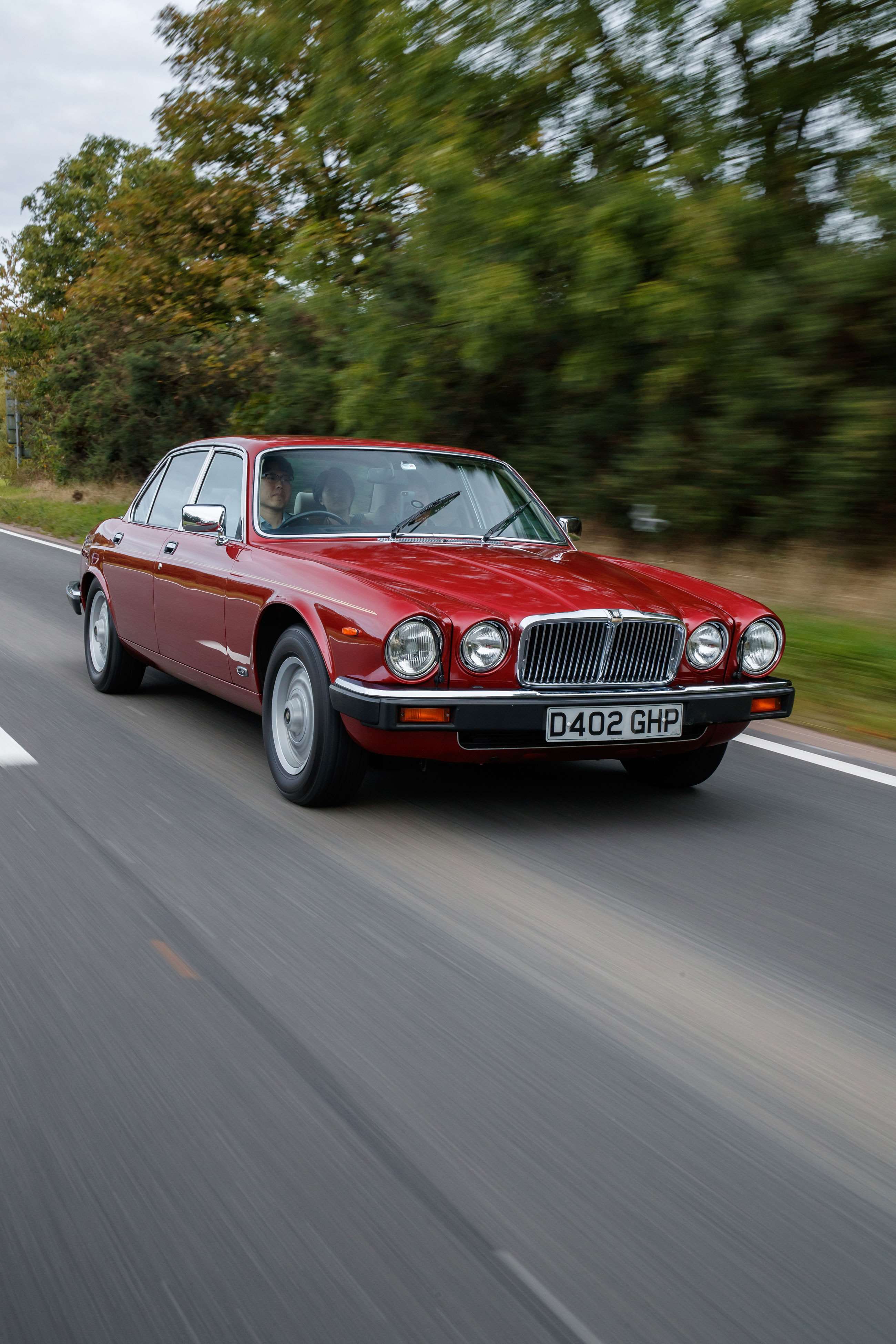 cars-to-safari-3-jaguar-xj-goodwood-26042021.jpg