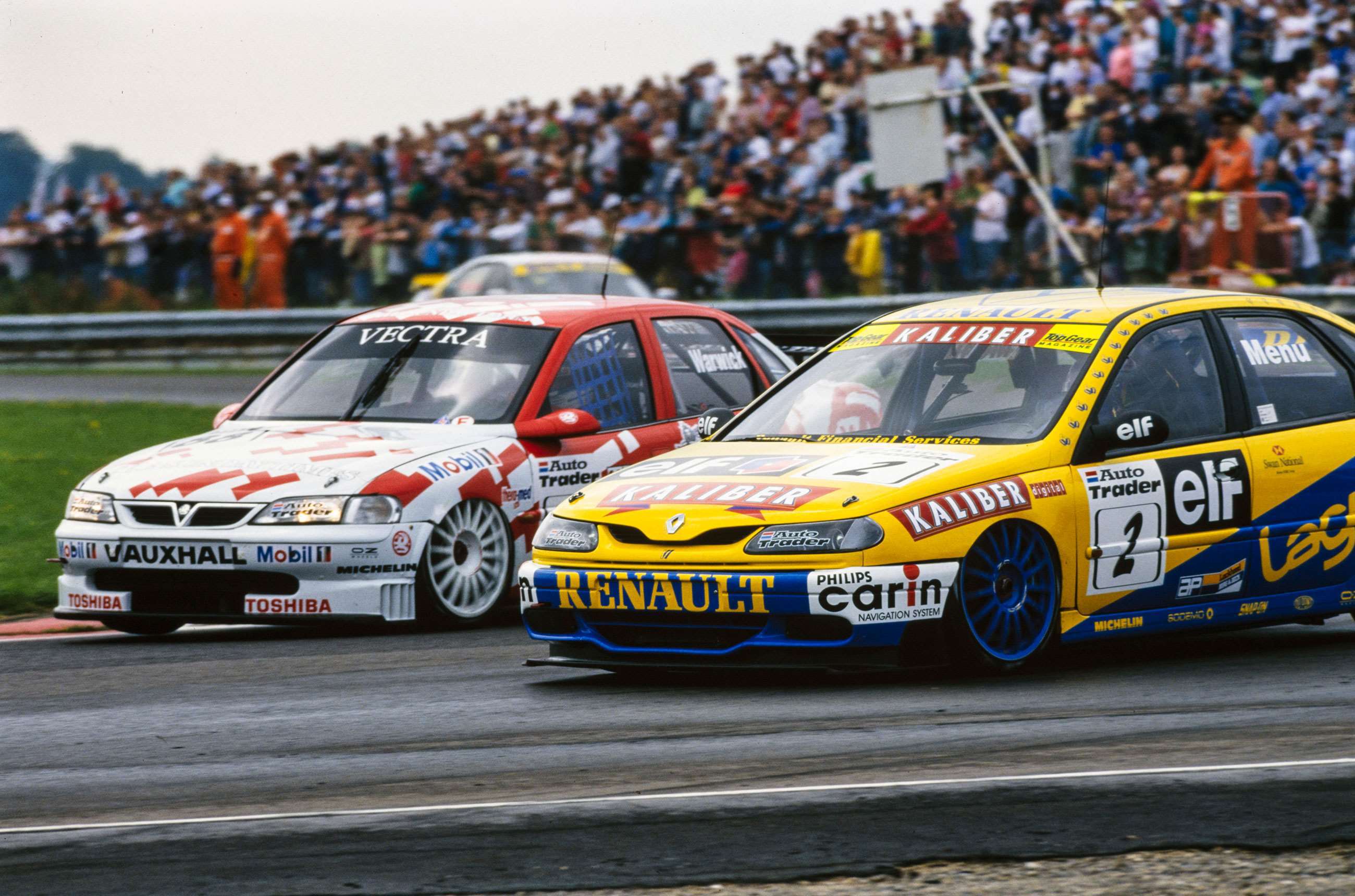 f1-drivers-btcc-3-derek-warwick-vauxhall-vectra-1997-knockhill-mi-goodwood-20052021.jpg