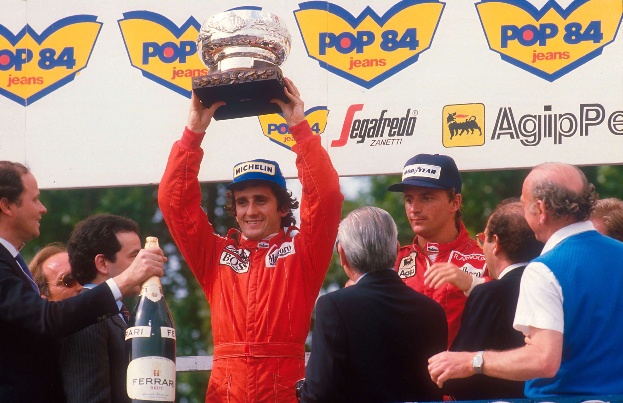 bmw-m1-procar-alain-prost-rene-arnoux-f1-1984-imola-lat-mi-goodwood-15052021.jpg