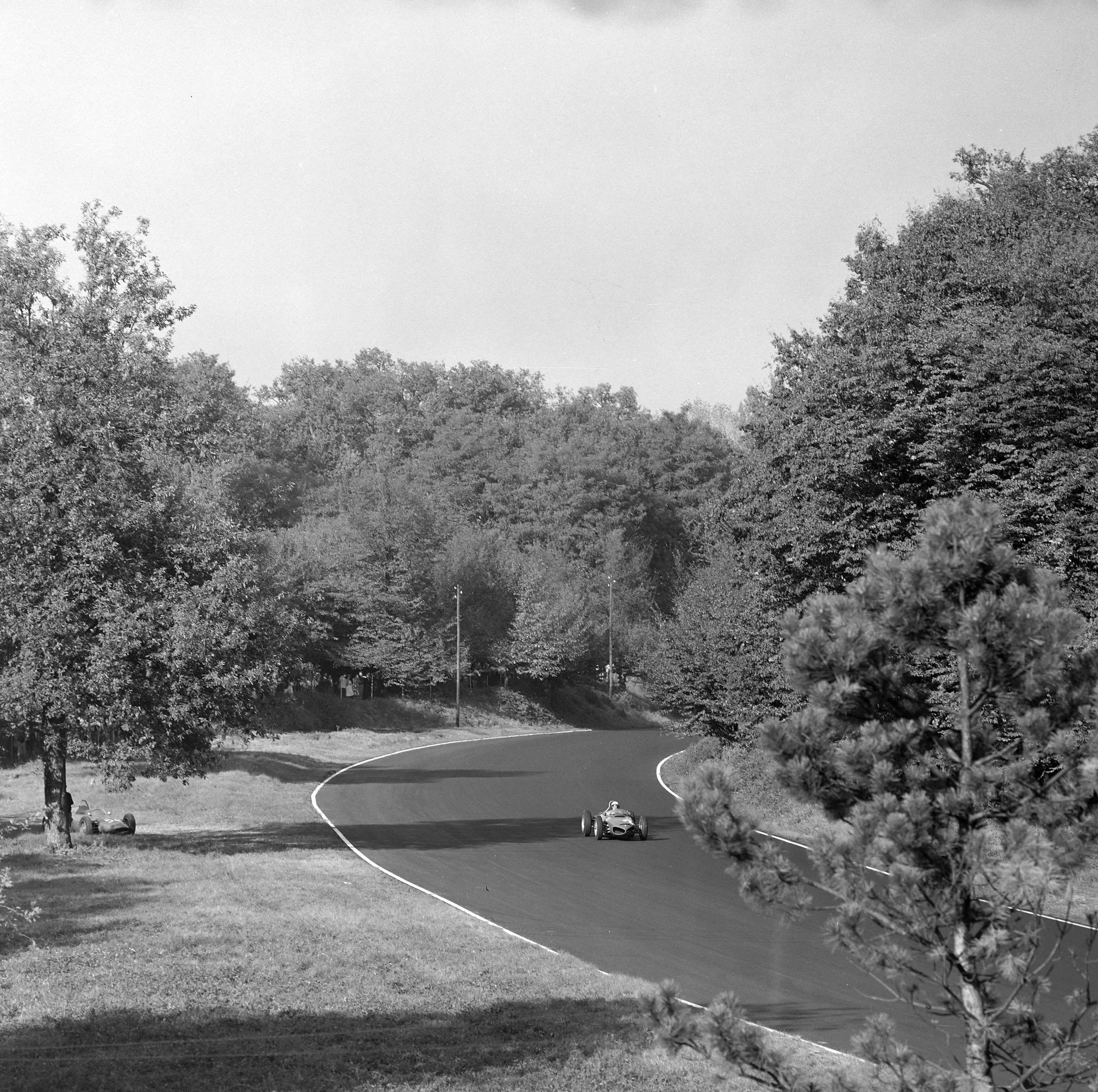 f1-1961-monza-phil-hill-ferrari-156-mi-goodwood-10092021.jpg