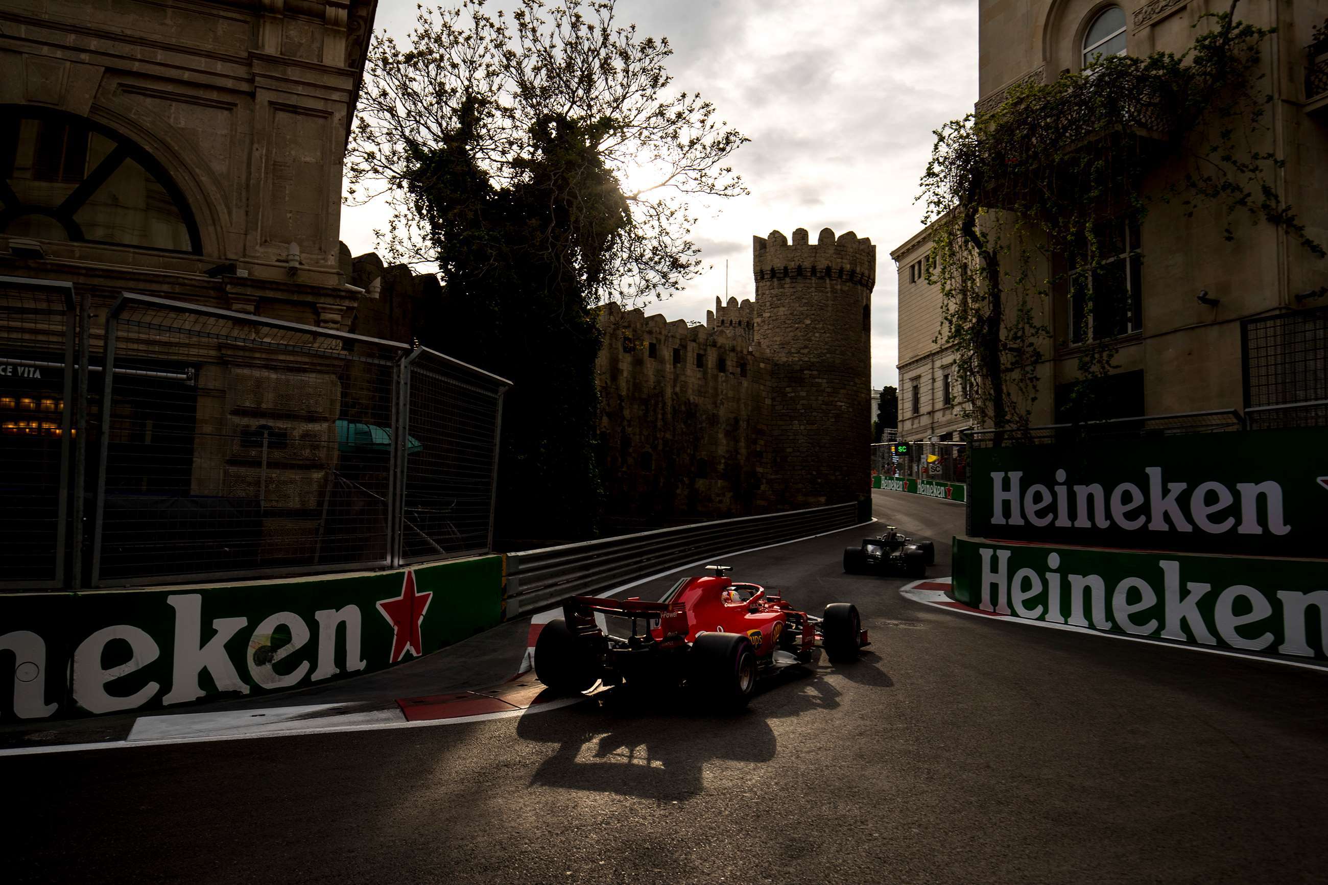 f1-2017-azerbaijan-baku-sebastian-vettel-ferrari-sf71h-zak-mauger-lat-goodwood-22042019.jpg