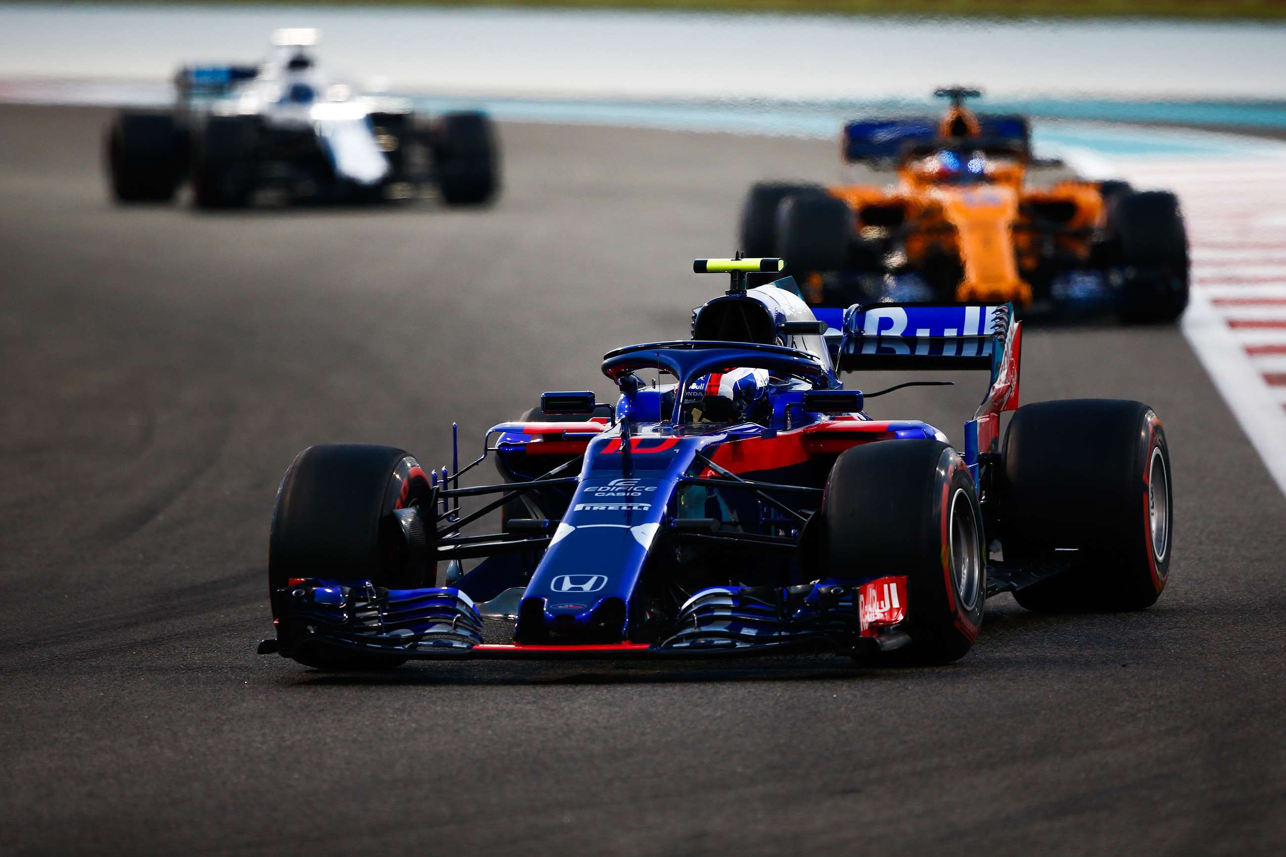 f1-toro-rosso-piere-gasly-abu-dhabi-2018-andy-hone-goodwood-04022019.jpg