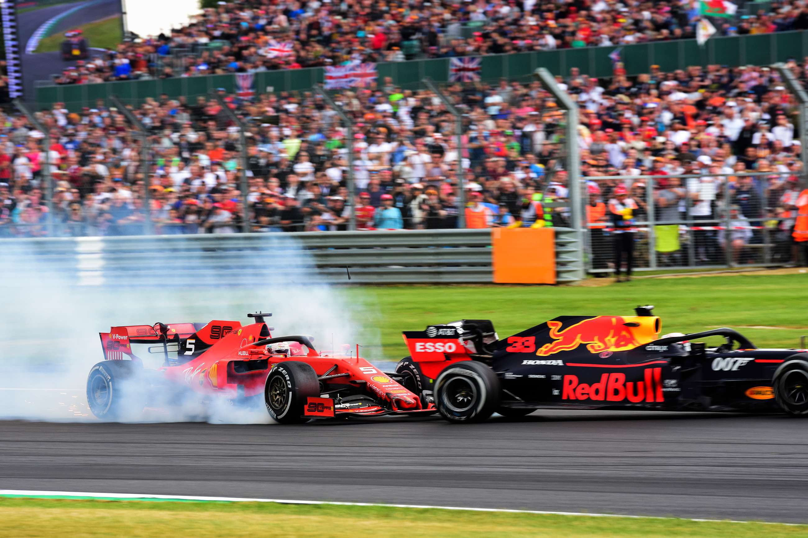 f1-2019-silverstone-sebastien-vettel-max-verstappen-ferrari-sf90-red-bull-rb15-hasan-bratic-motorsport-images-goodwood-15072019.jpg