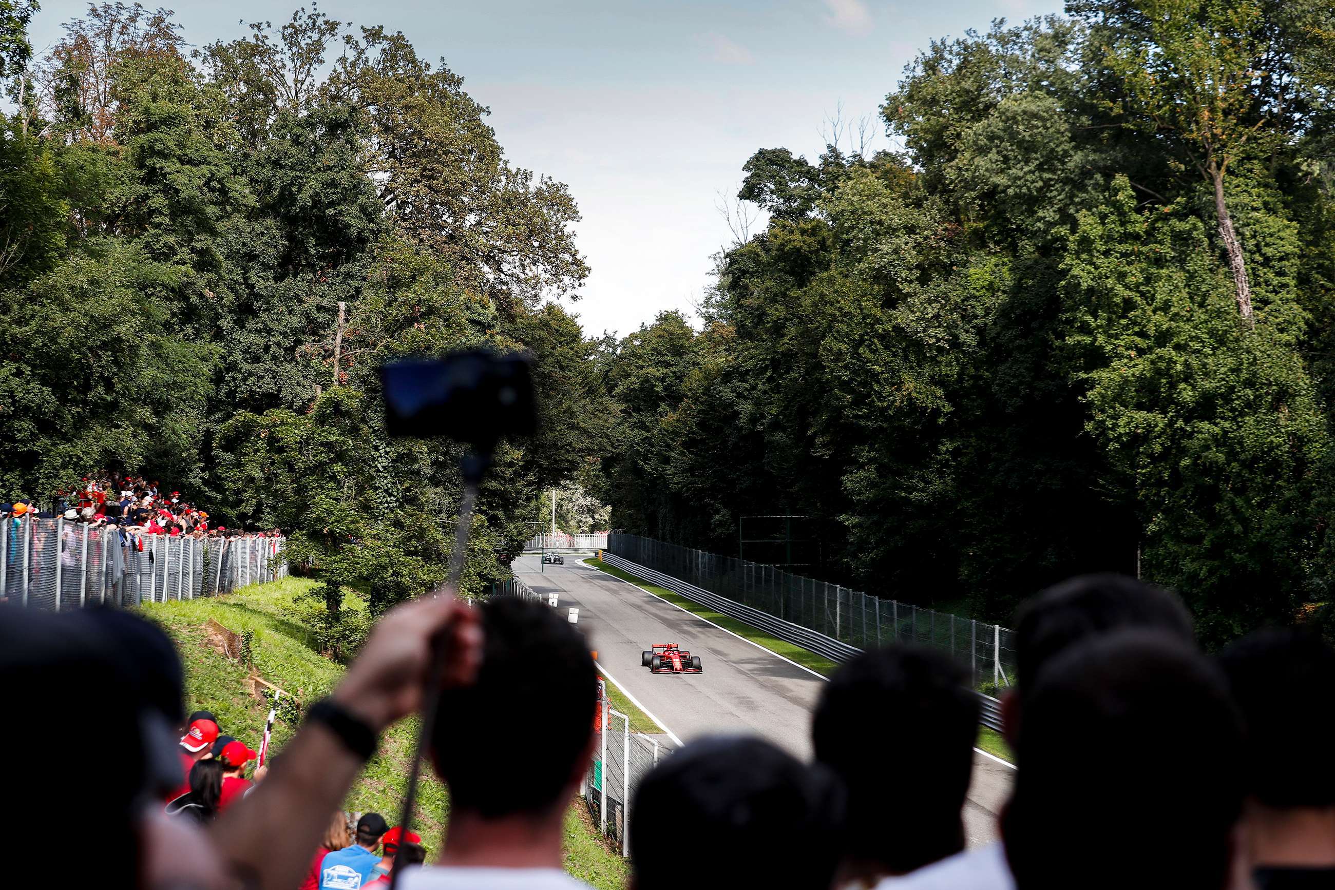 f1-2019-monza-charles-leclerc-ferrari-sf90-sam-bloxham-motorsport-images-goodwood-09092019.jpg