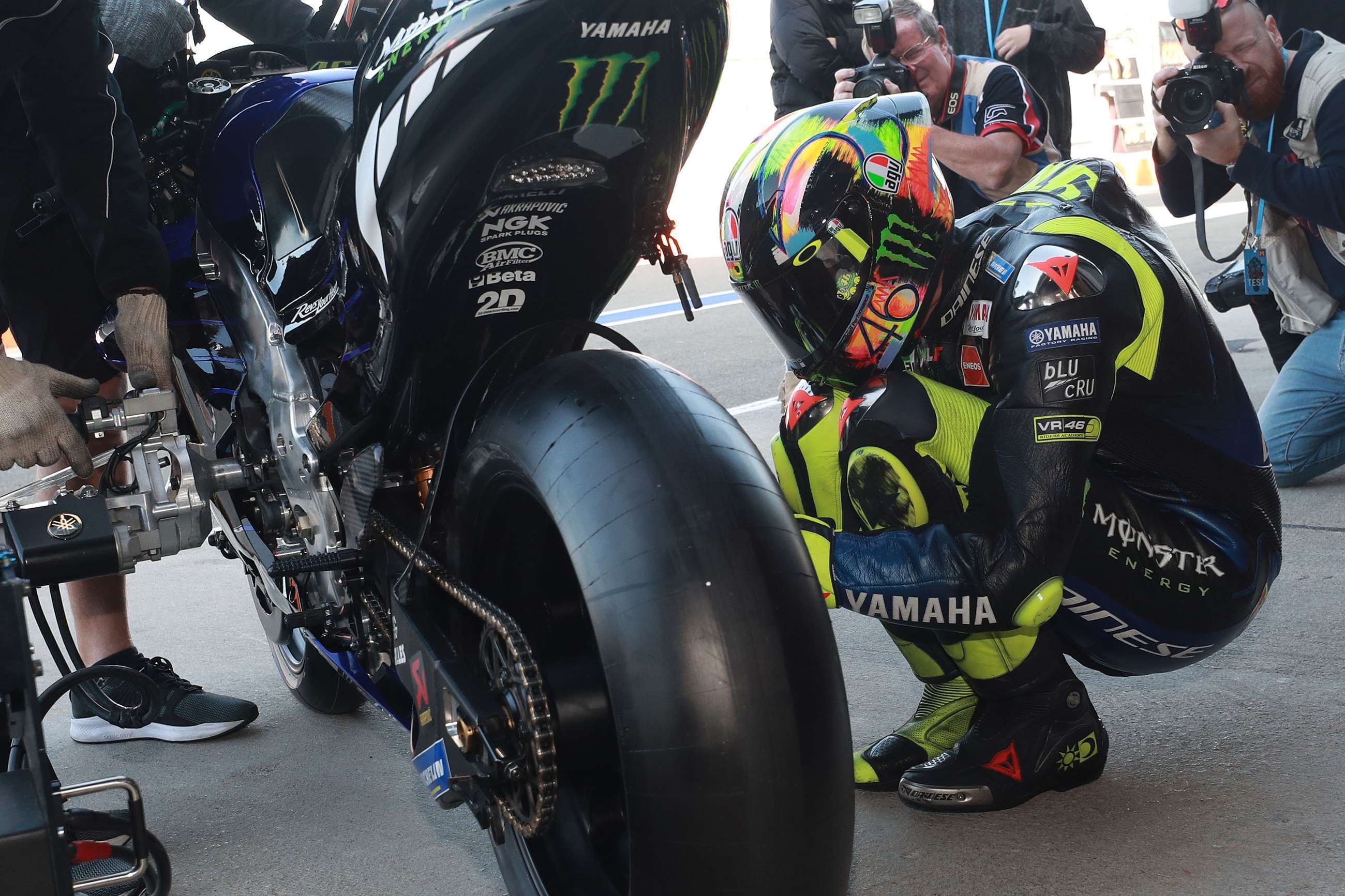 motogp-2020-valentino-rossi-yamaha-valencia-test-02.jpg