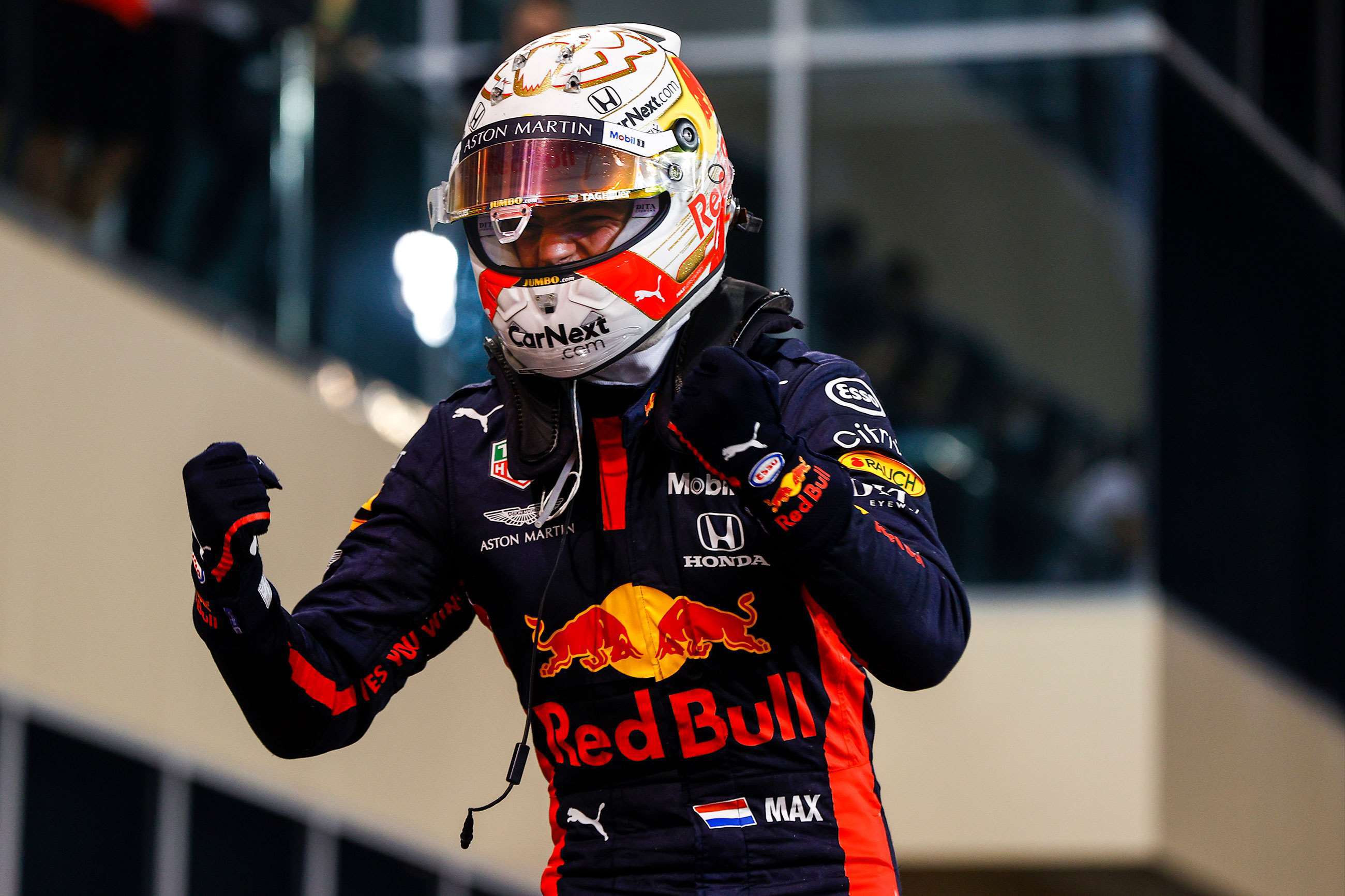 f1-2020-abu-dhabi-max-verstappen-glenn-dunbar-mi-goodwood-14122020.jpg